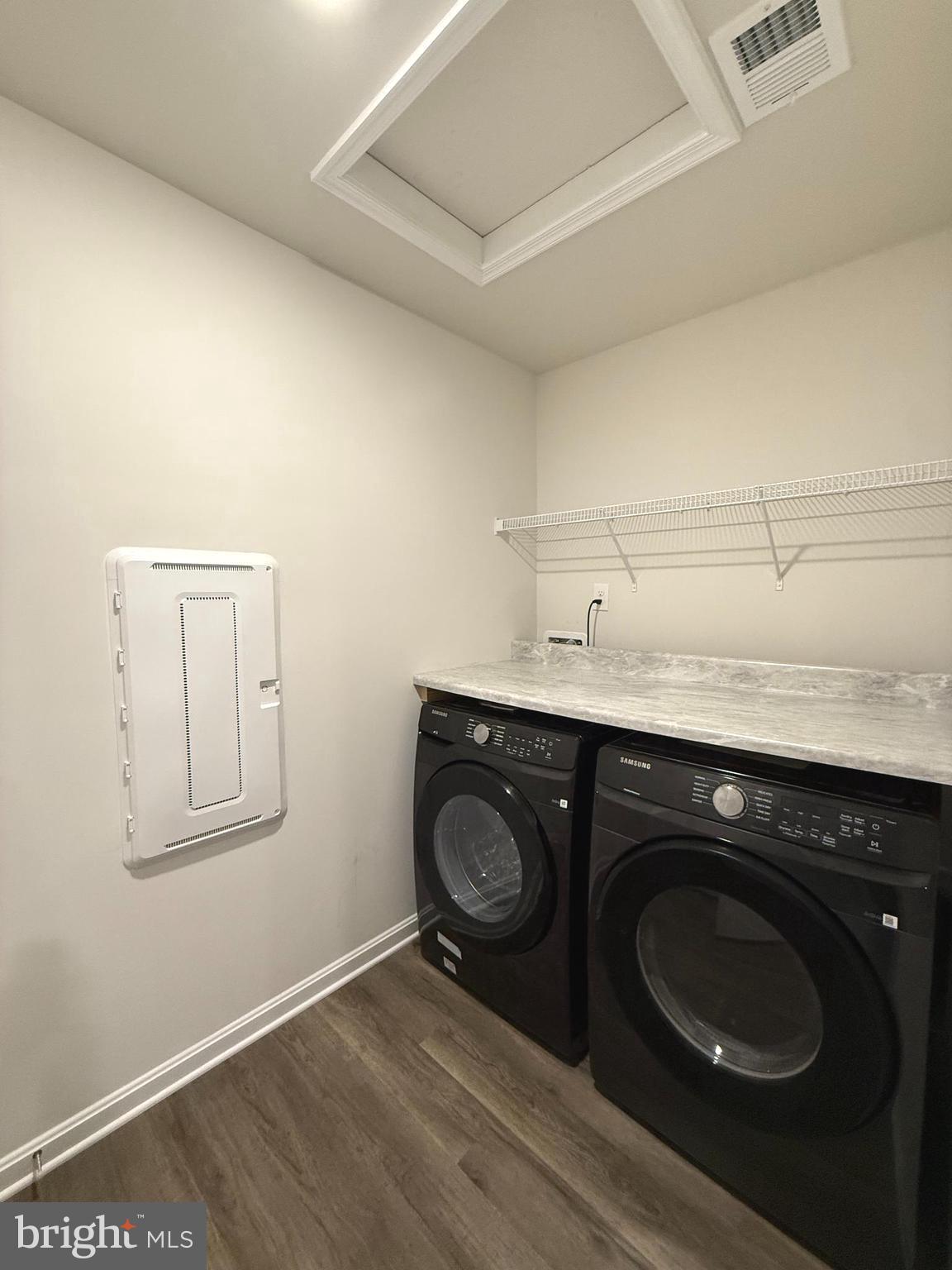 RED HILL - Residential Lease