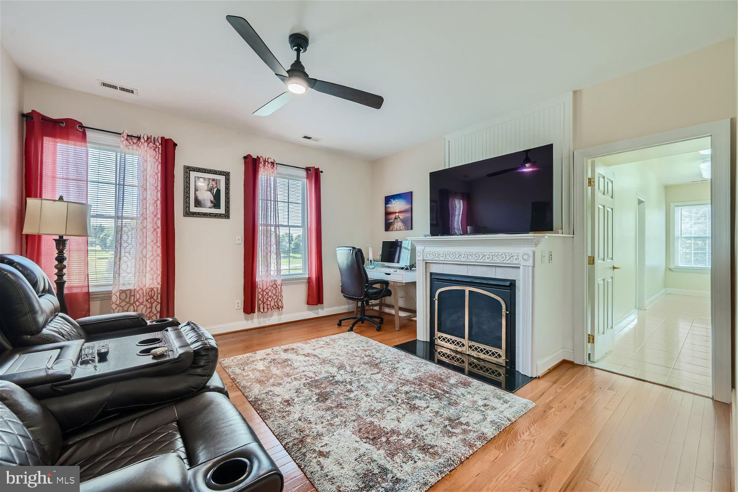 GLENVILLE MANOR - Residential