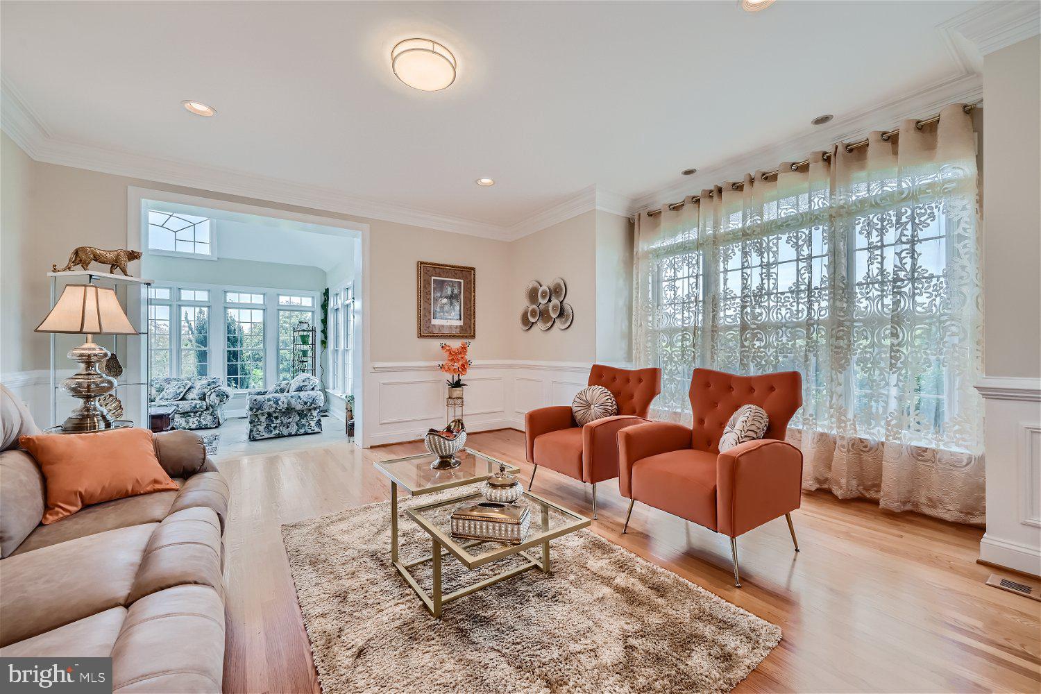 GLENVILLE MANOR - Residential