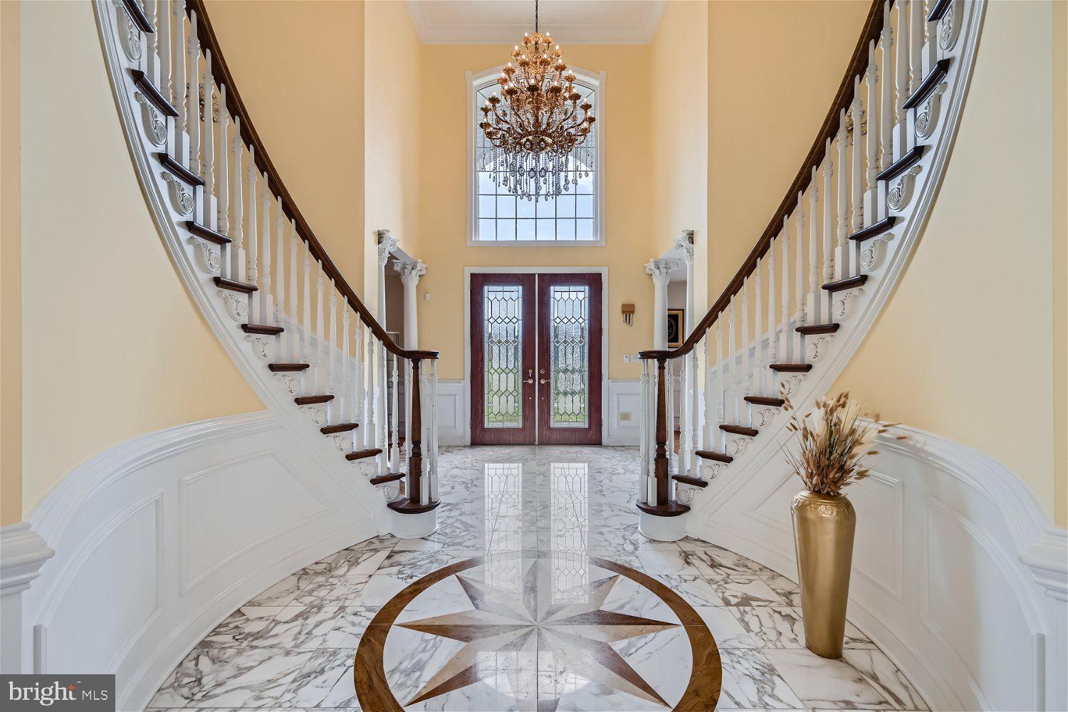 GLENVILLE MANOR - Residential