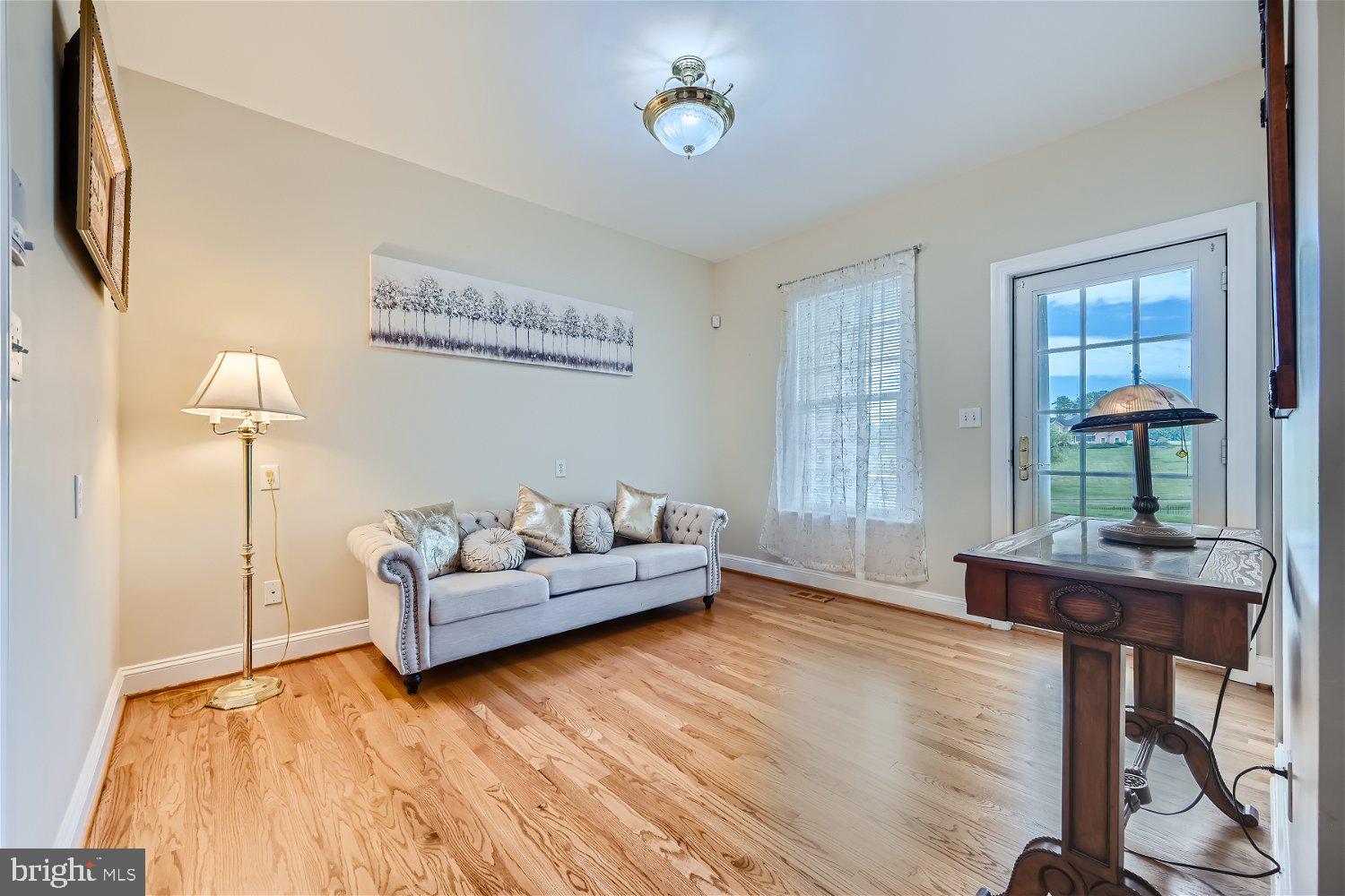 GLENVILLE MANOR - Residential