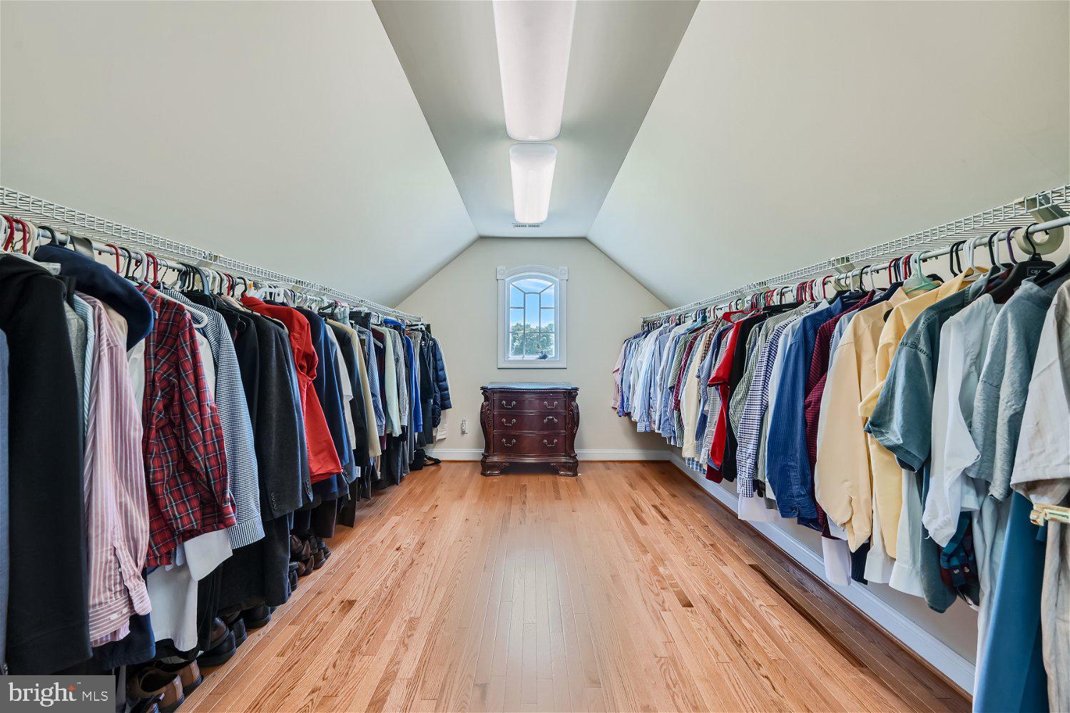 GLENVILLE MANOR - Residential