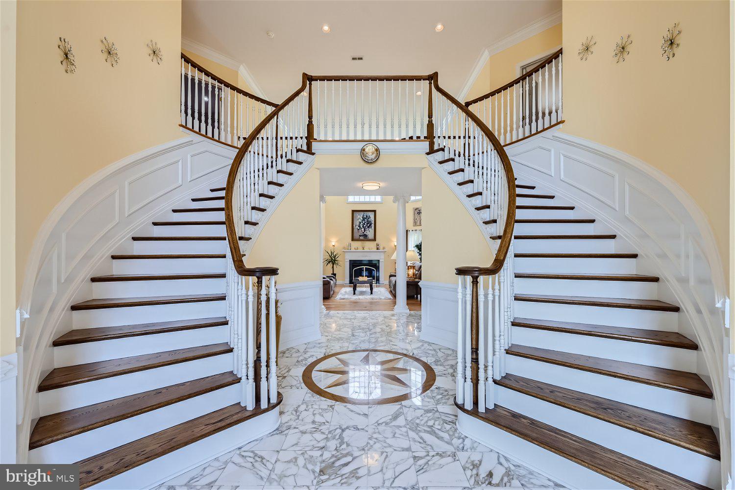 GLENVILLE MANOR - Residential