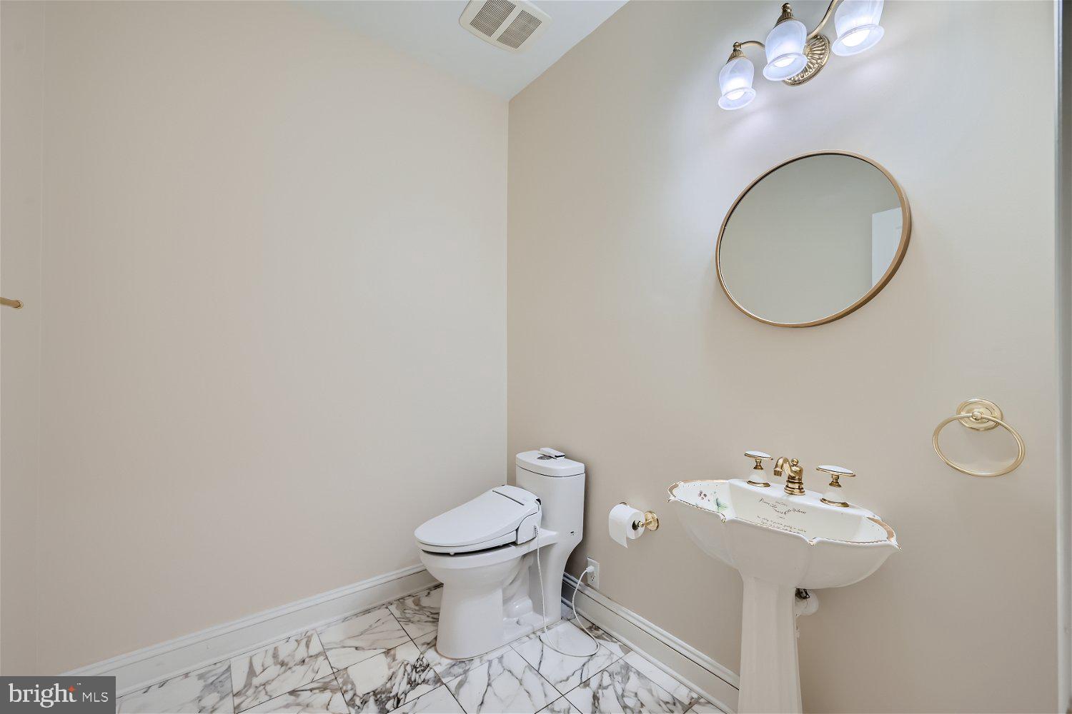 GLENVILLE MANOR - Residential