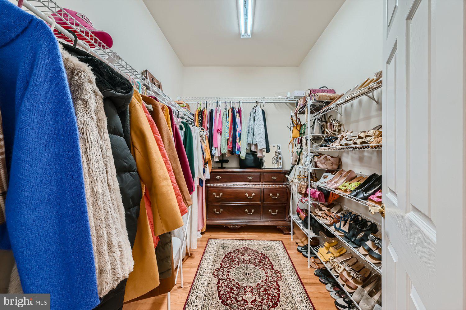 GLENVILLE MANOR - Residential