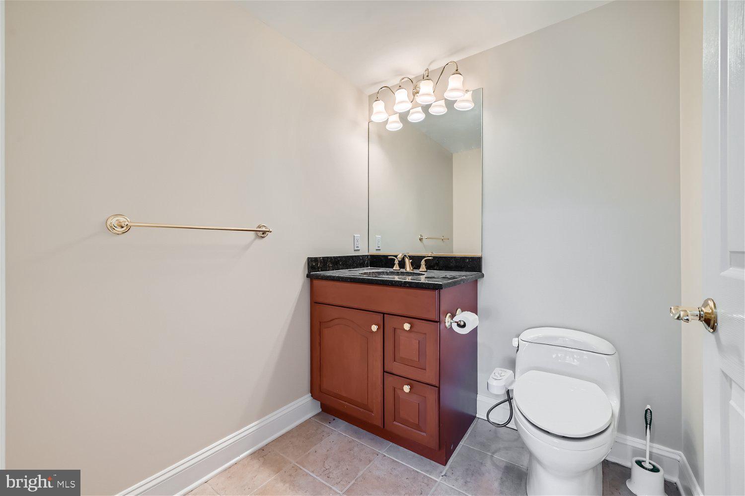 GLENVILLE MANOR - Residential