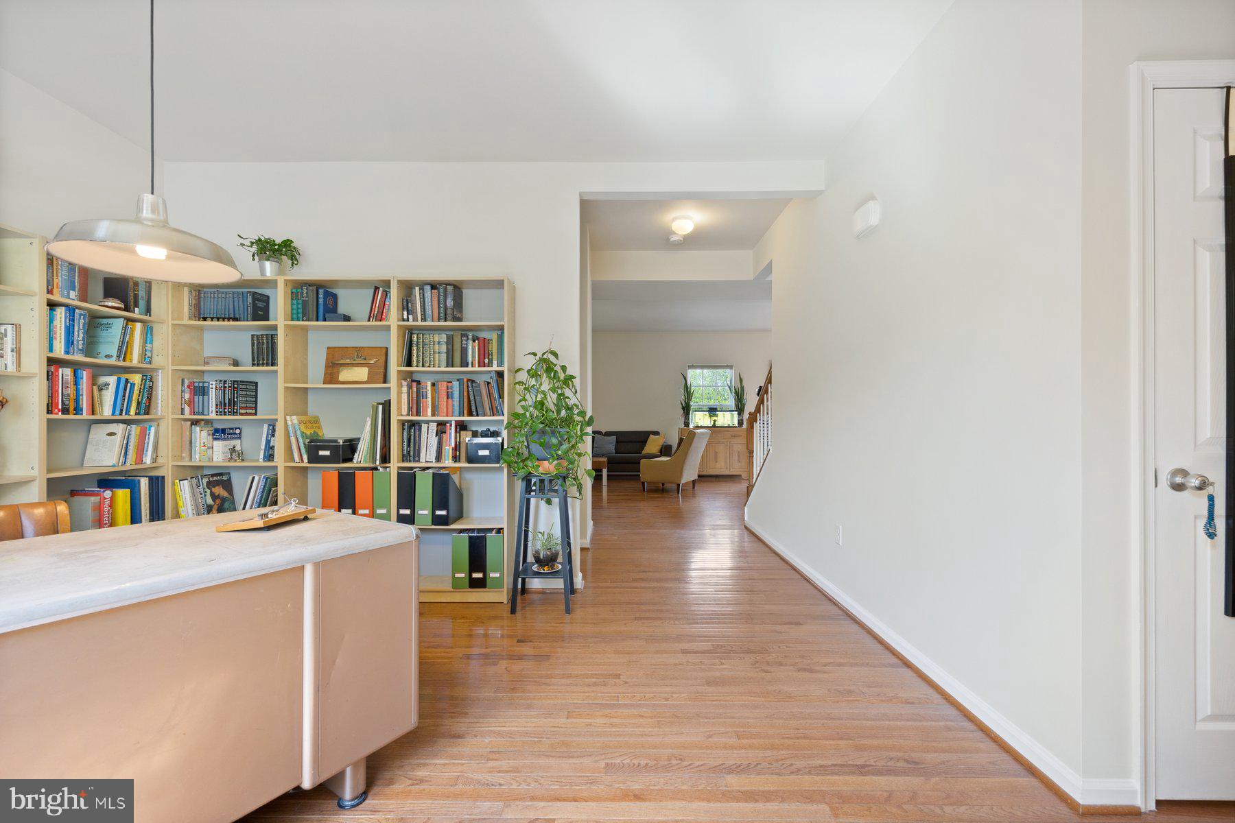 TAYLOR VILLAGE - Residential