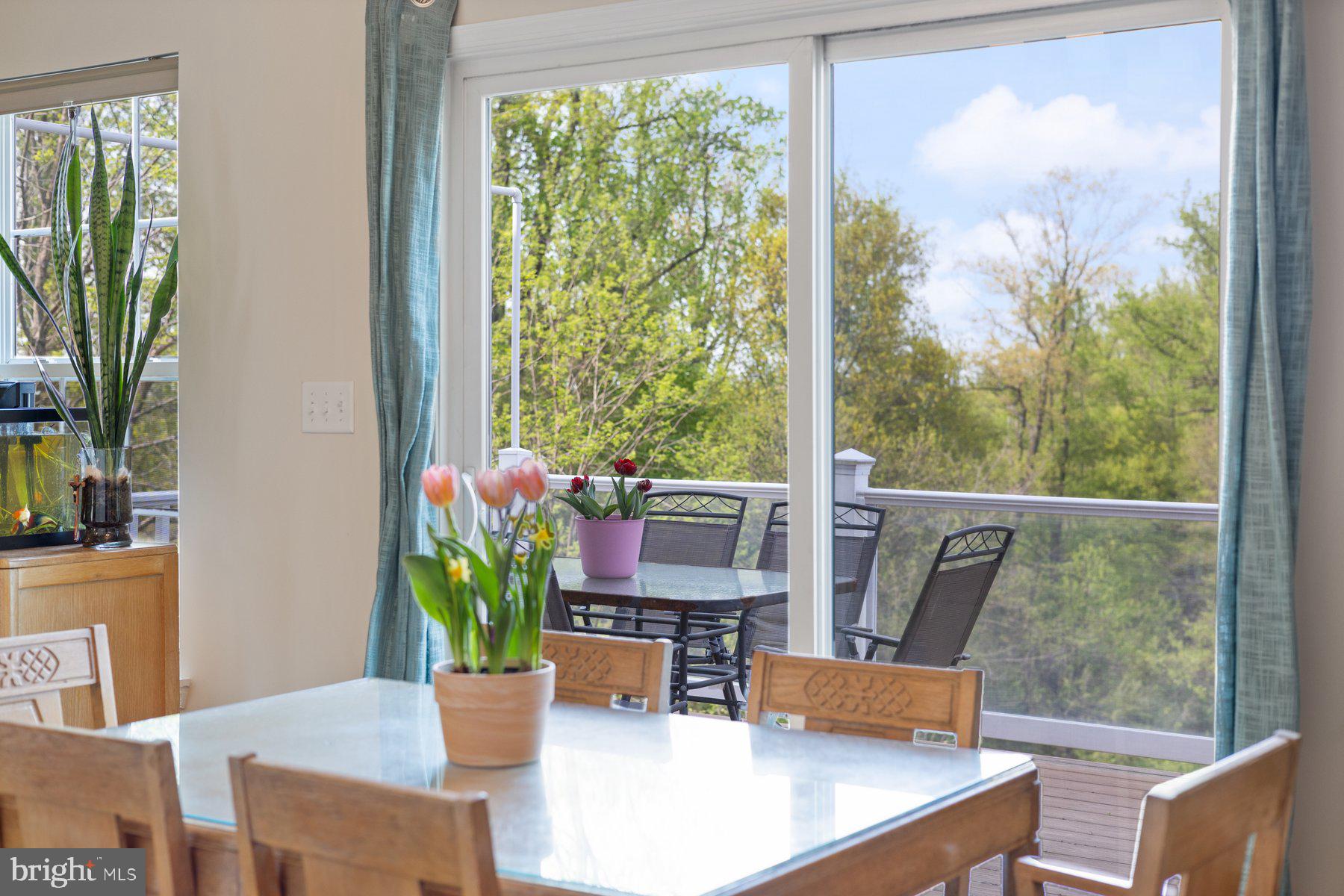 TAYLOR VILLAGE - Residential