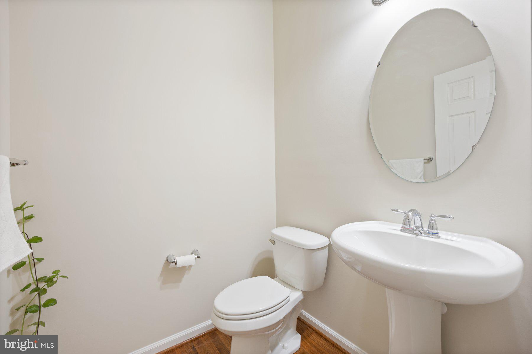 TAYLOR VILLAGE - Residential