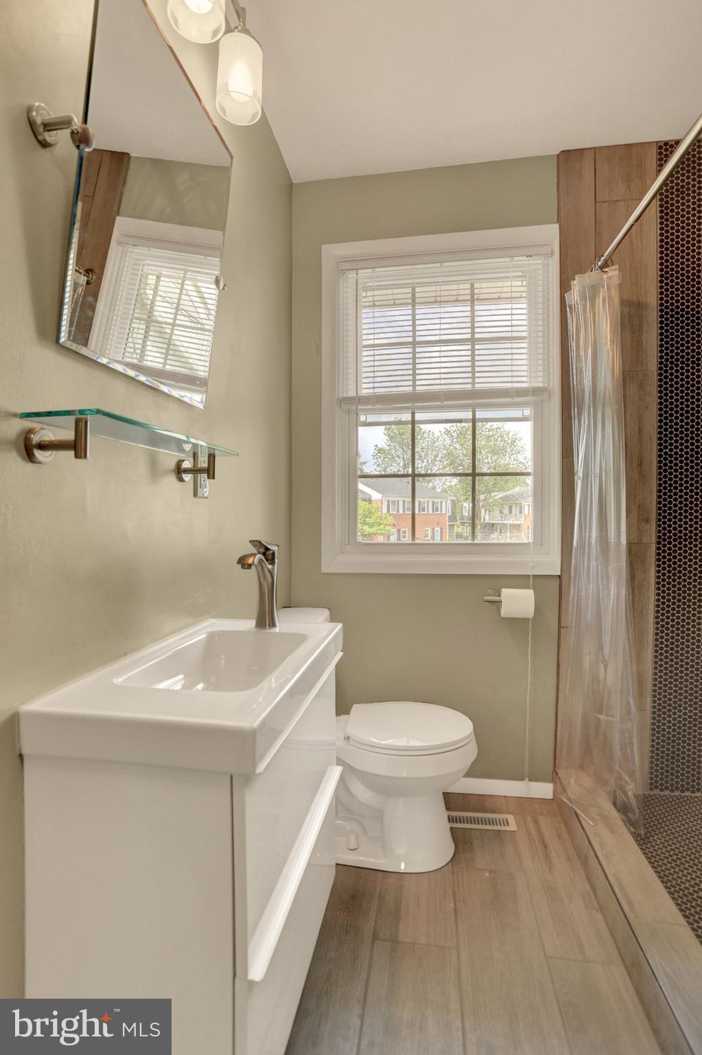 COLONY PARK - Residential