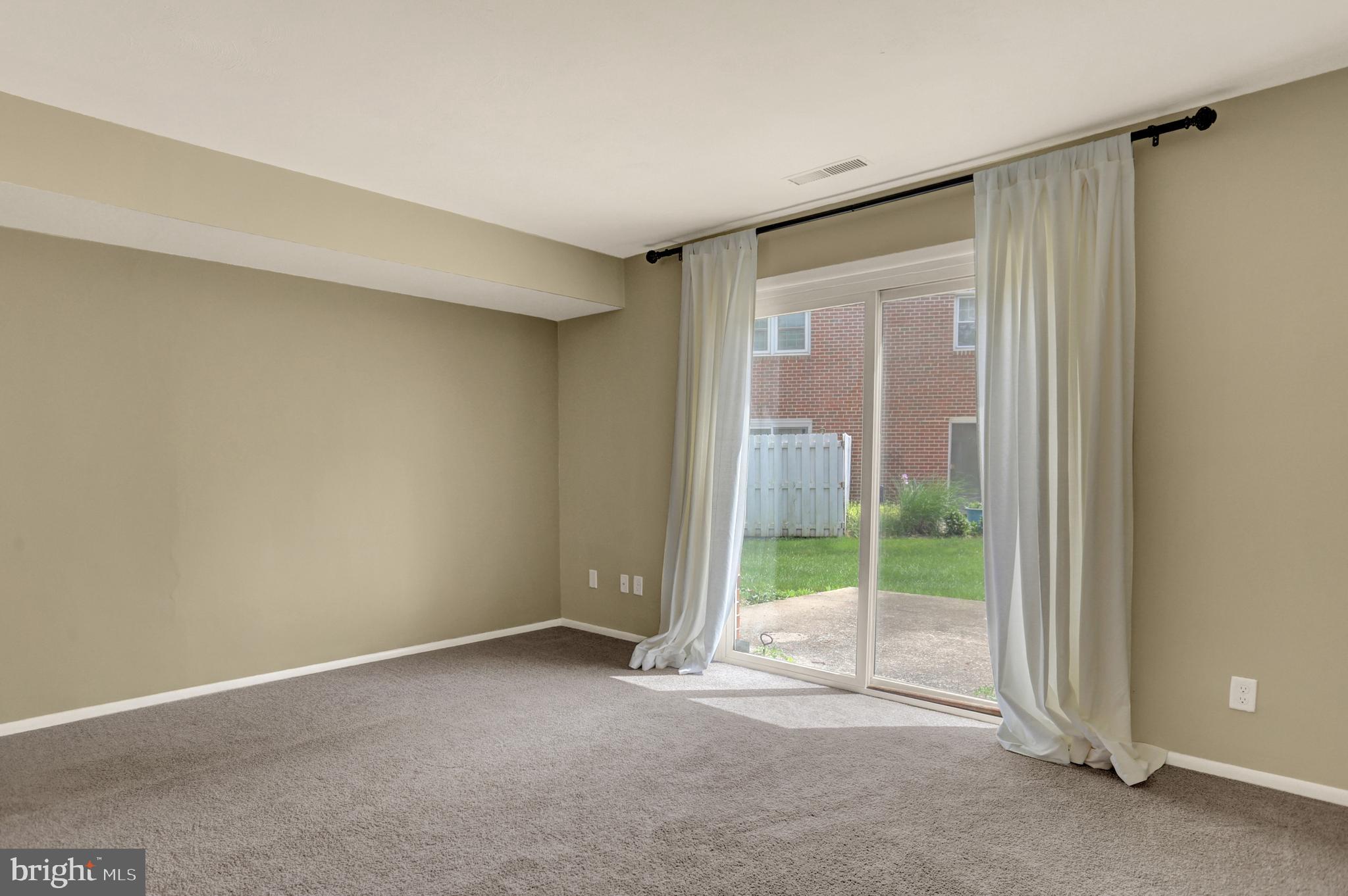 COLONY PARK - Residential