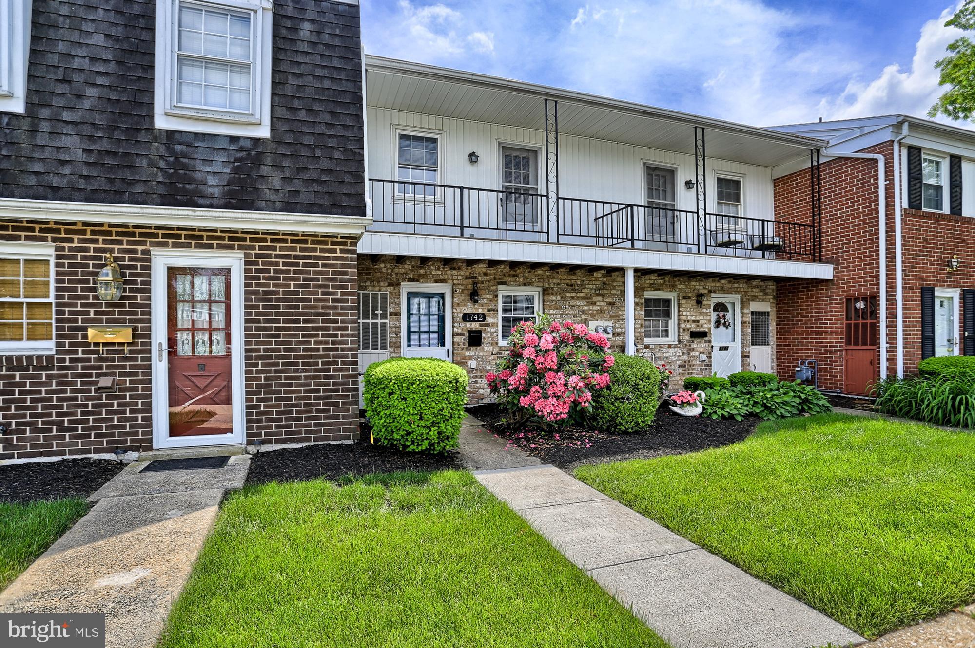 COLONY PARK - Residential