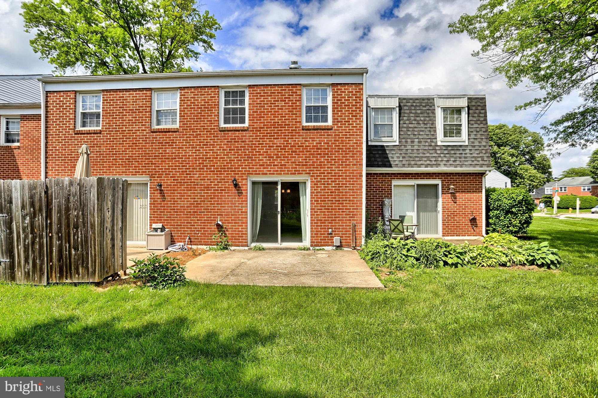 COLONY PARK - Residential