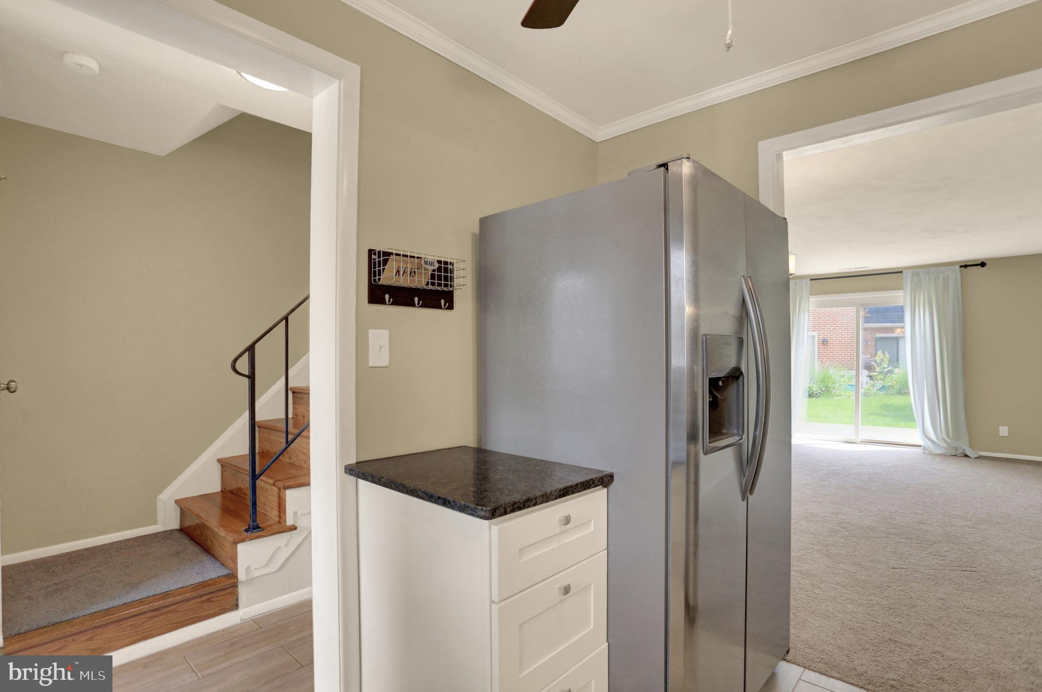 COLONY PARK - Residential