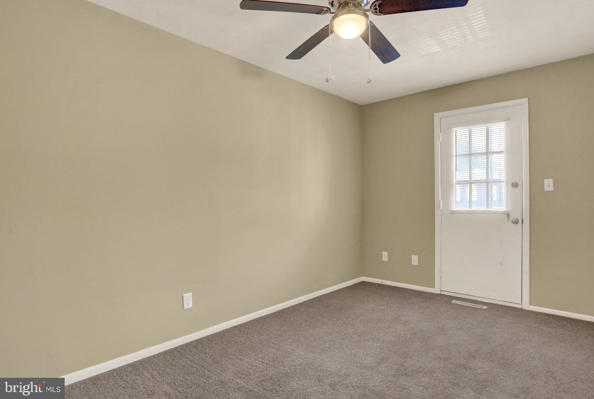 COLONY PARK - Residential