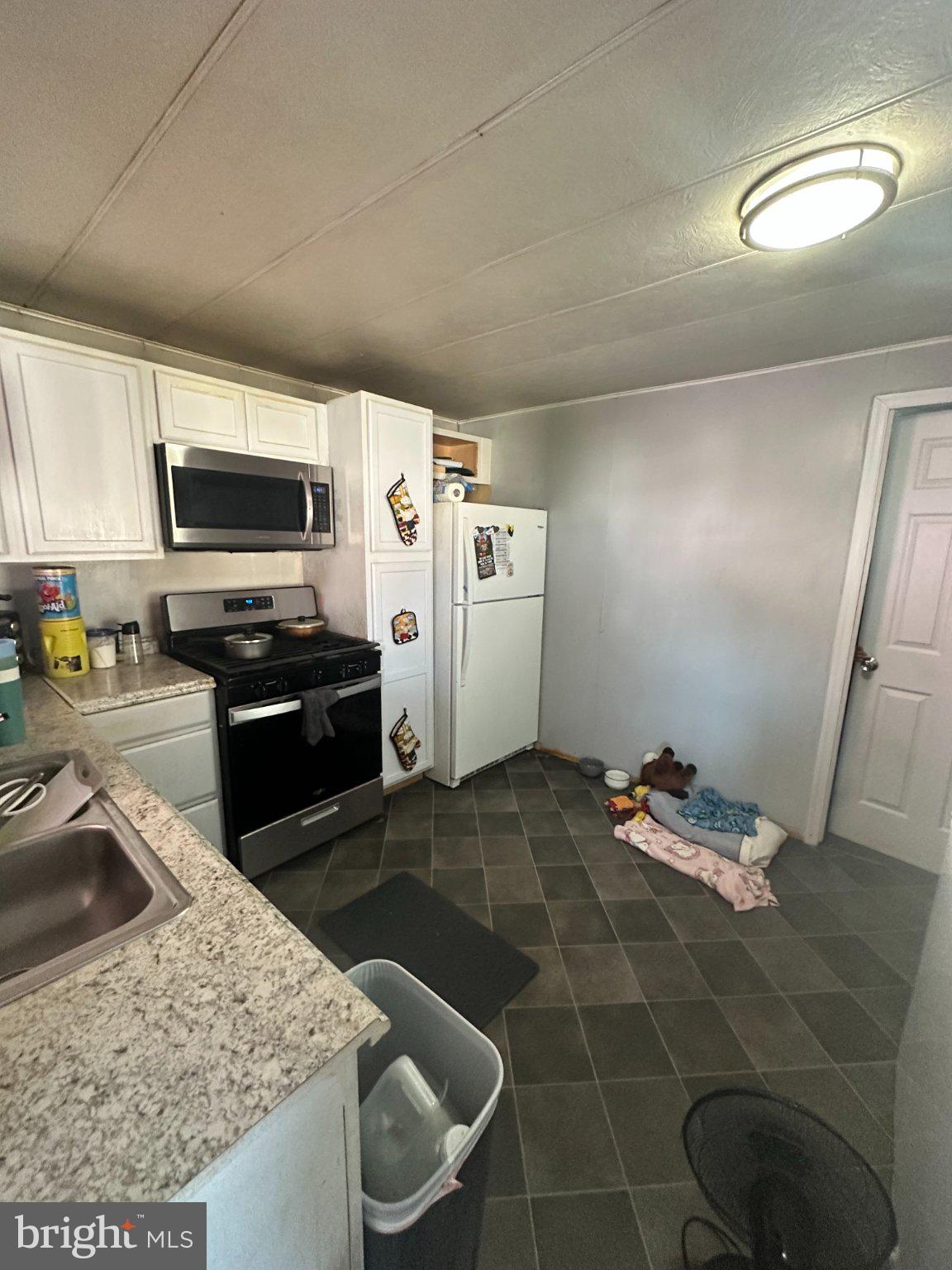 324 WALDORF DRIVE