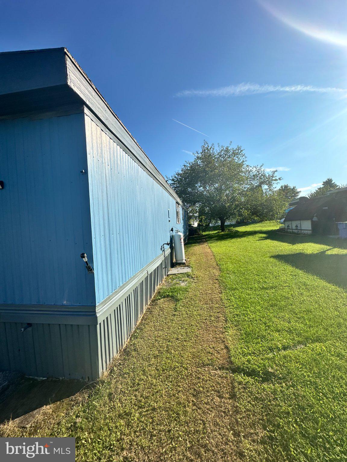 324 WALDORF DRIVE