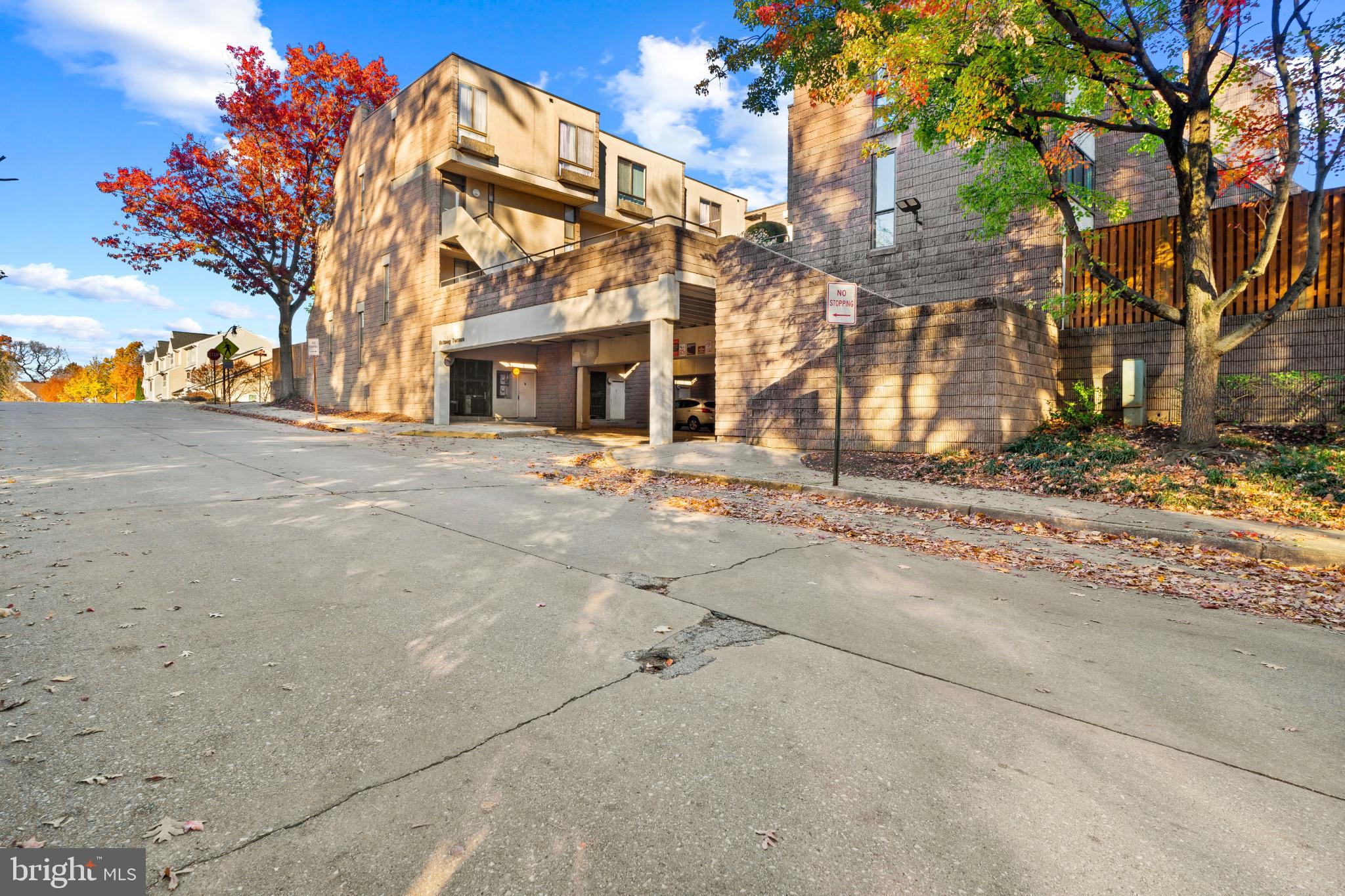 COLD SPRING NEWTOWN - Residential