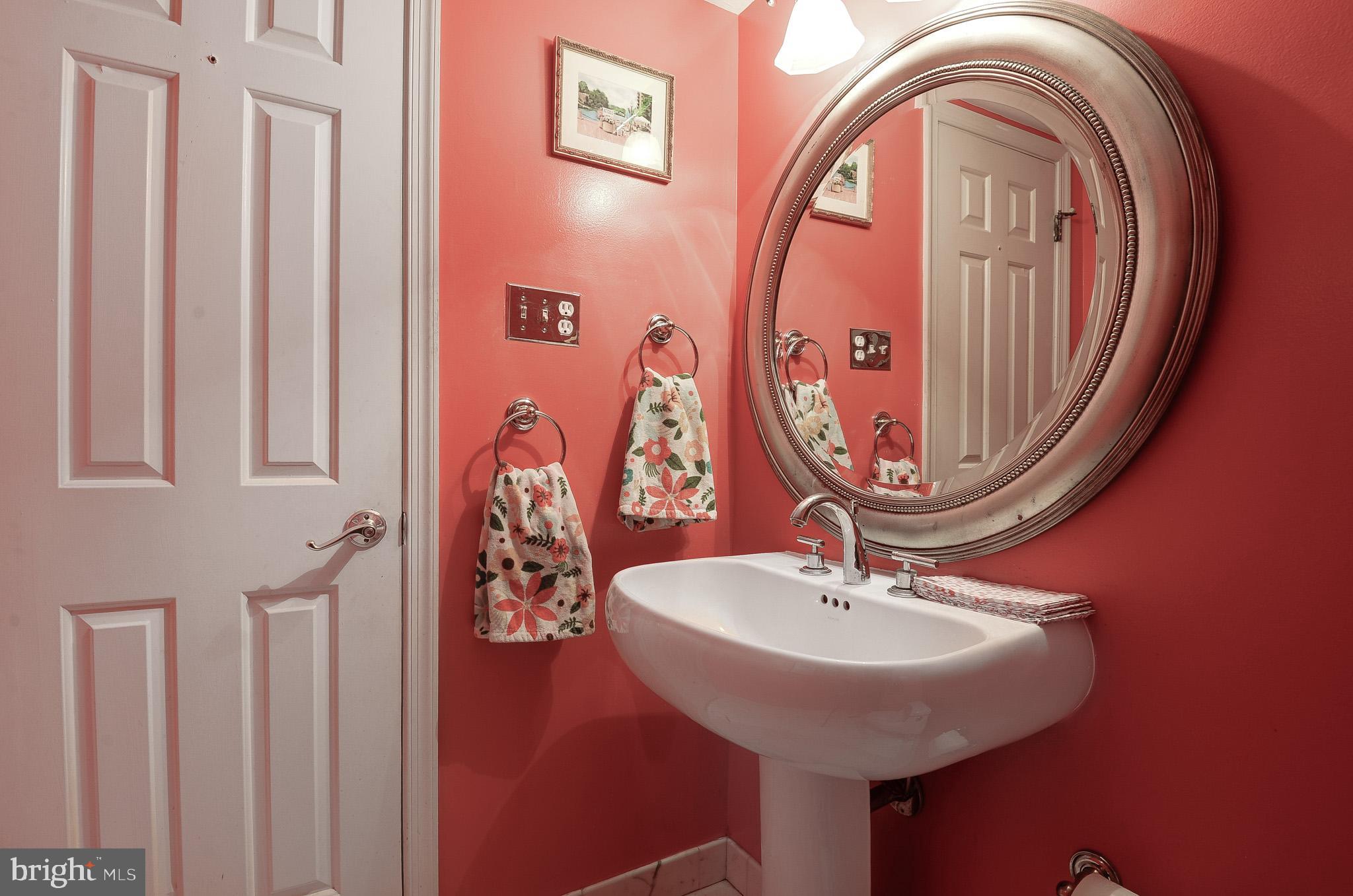 RESTON - Residential