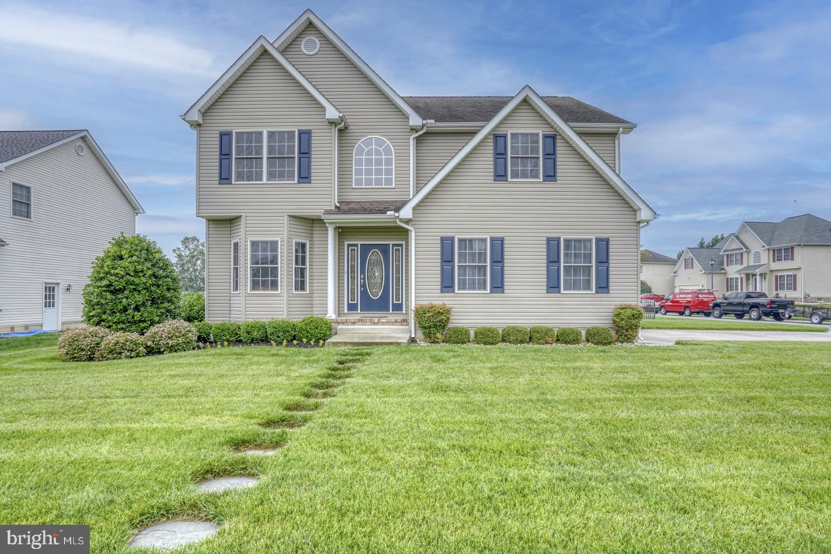 163 MANNERING DRIVE