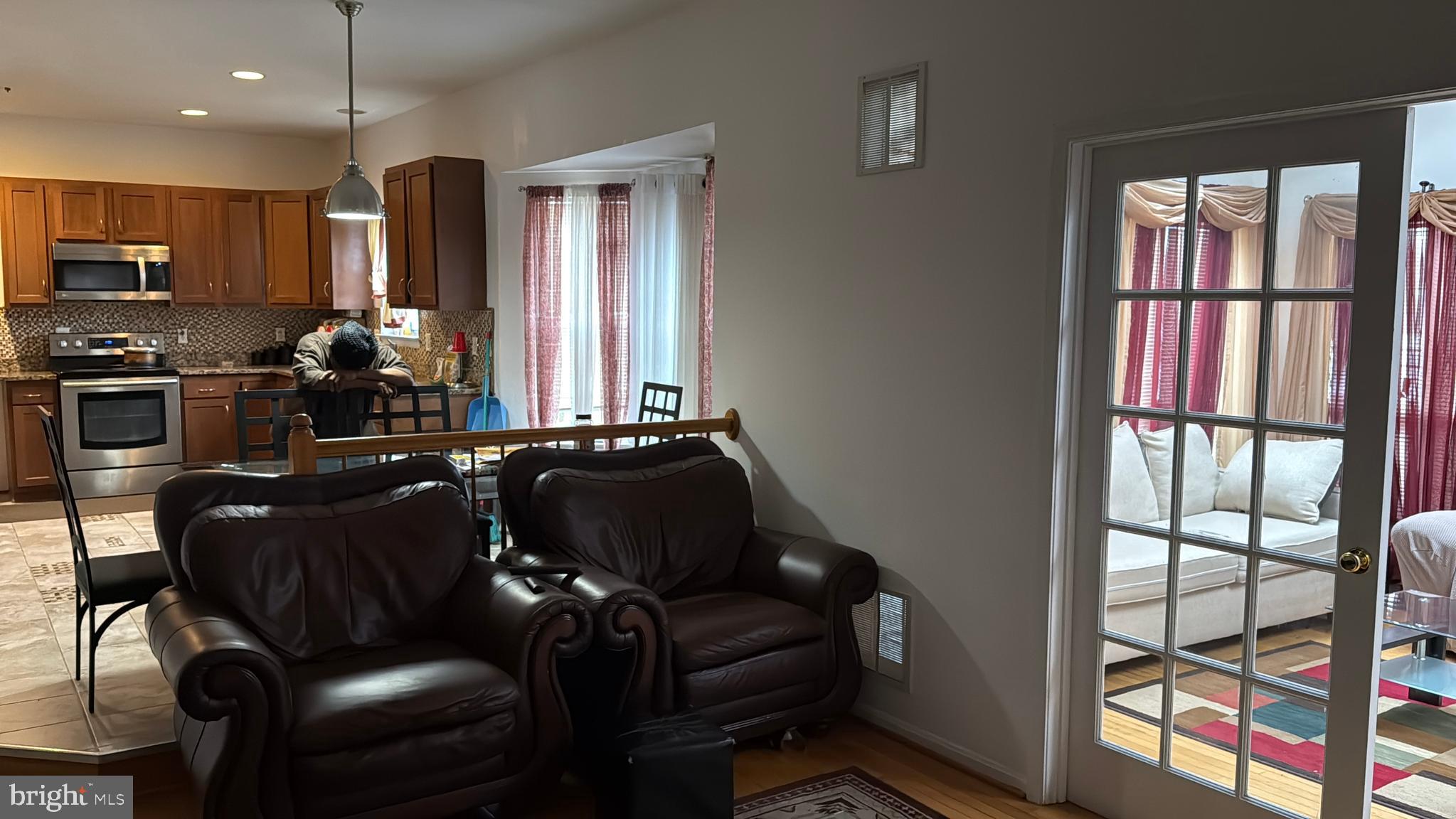 GLENN DALE ESTATES - Residential