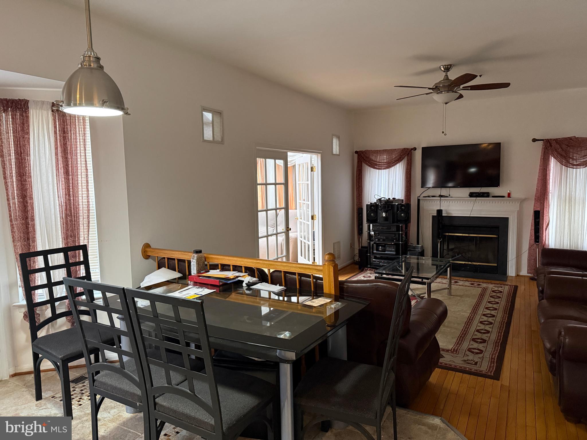 GLENN DALE ESTATES - Residential