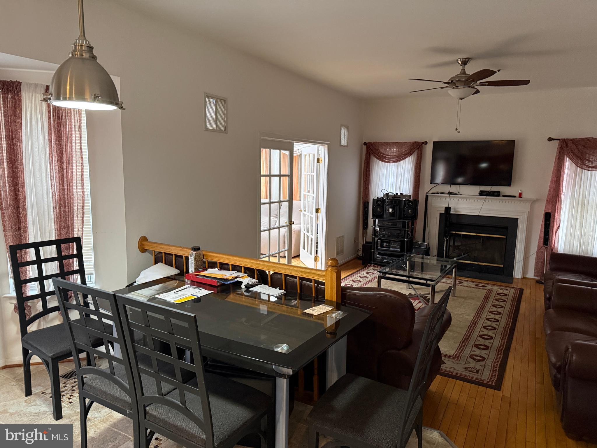 GLENN DALE ESTATES - Residential