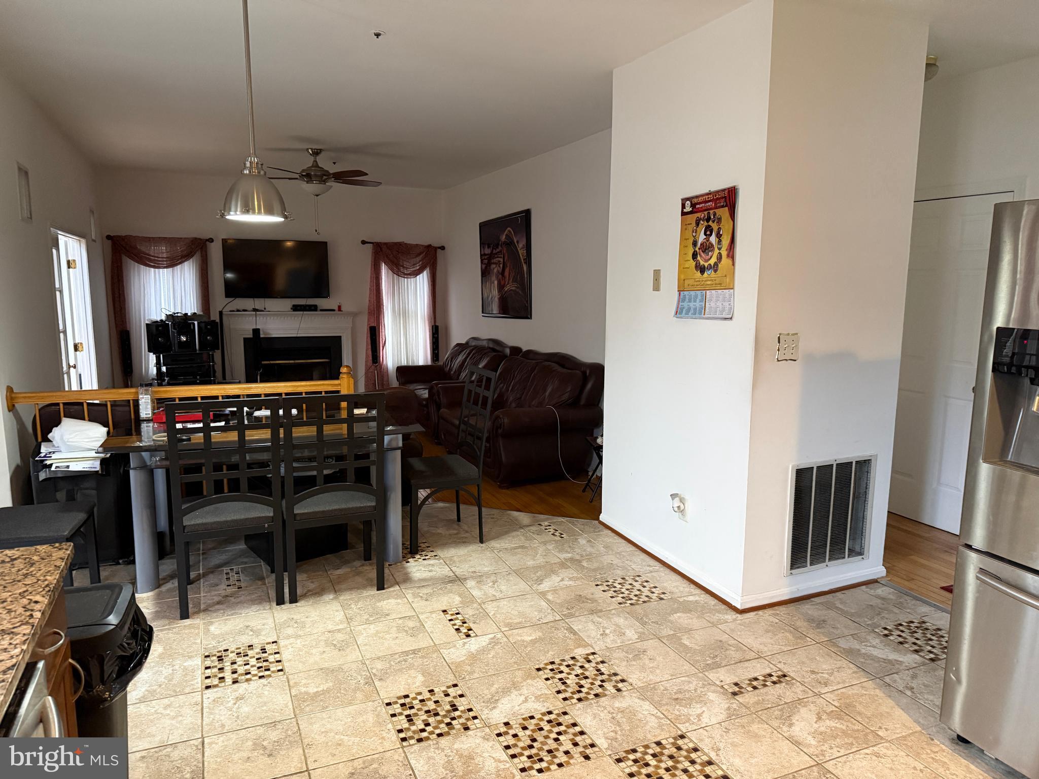 GLENN DALE ESTATES - Residential