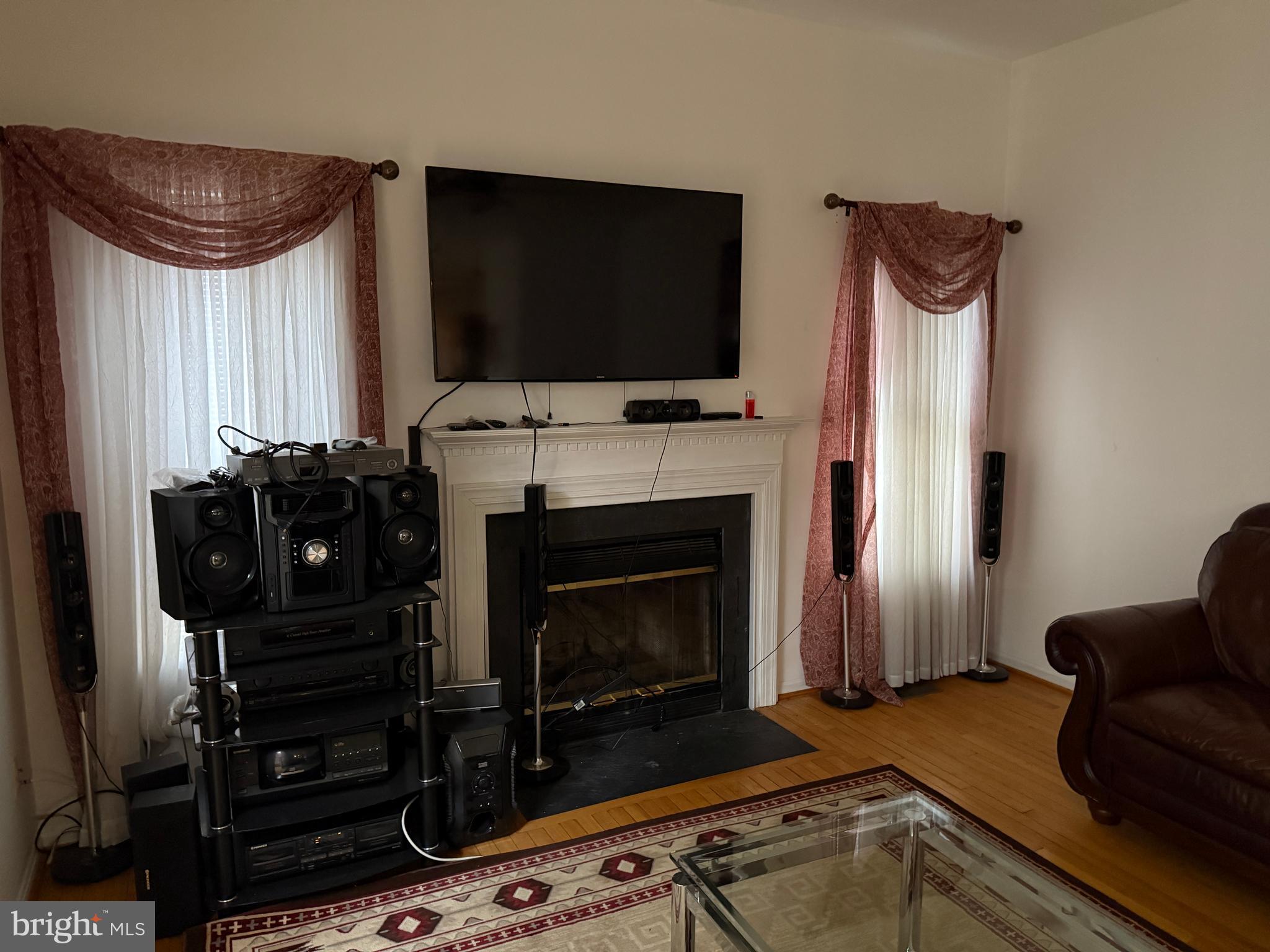 GLENN DALE ESTATES - Residential