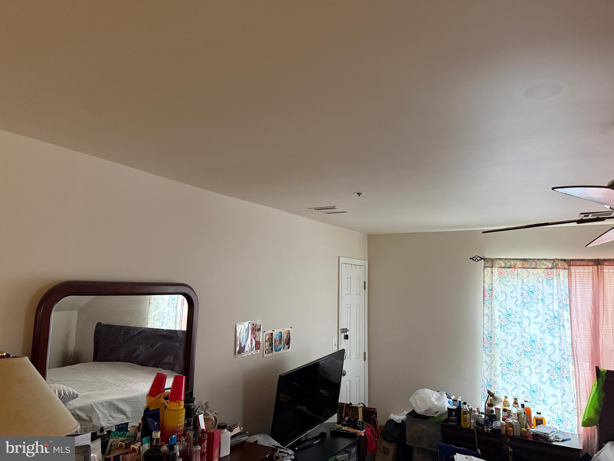 GLENN DALE ESTATES - Residential