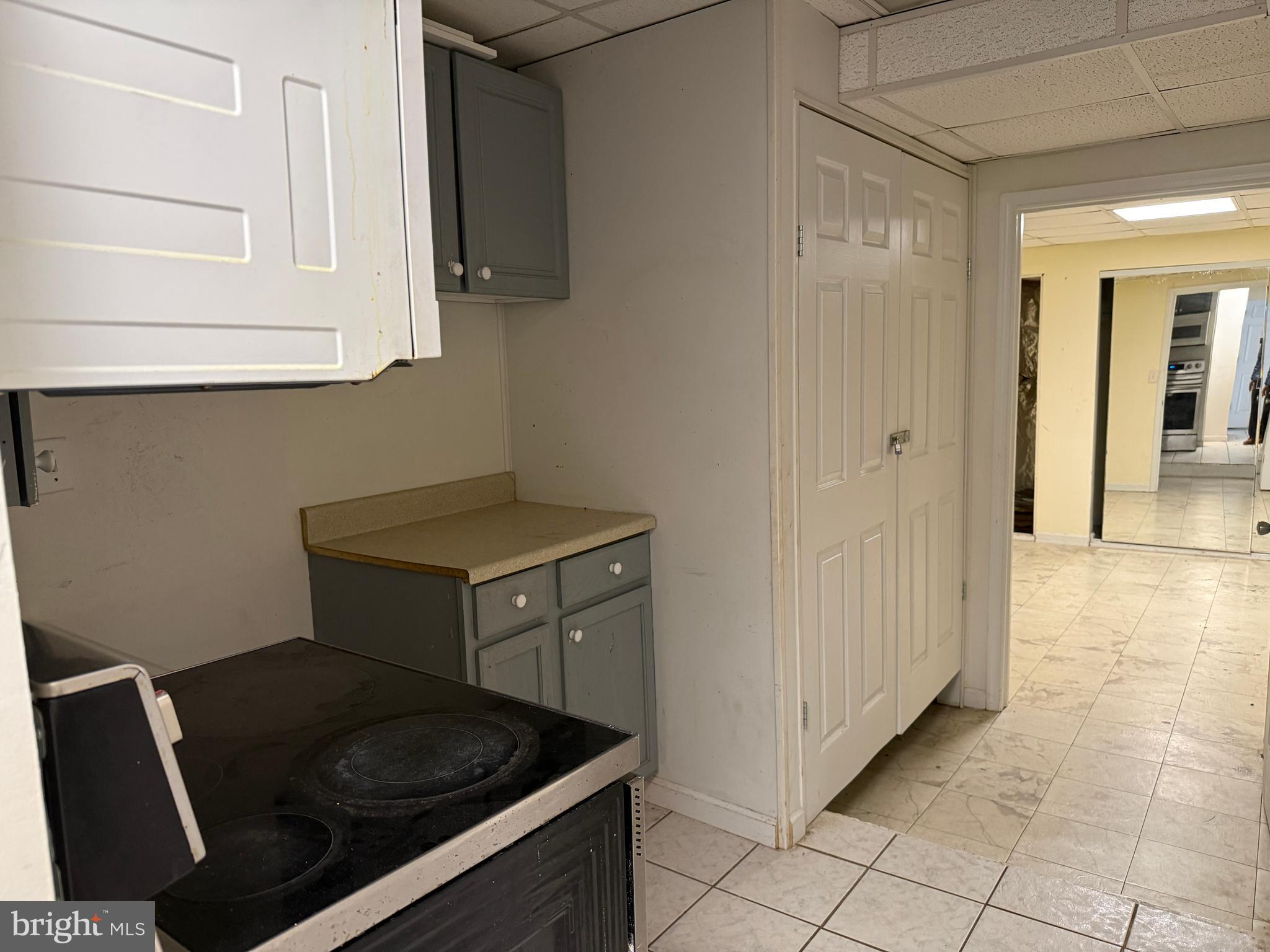 GLENN DALE ESTATES - Residential