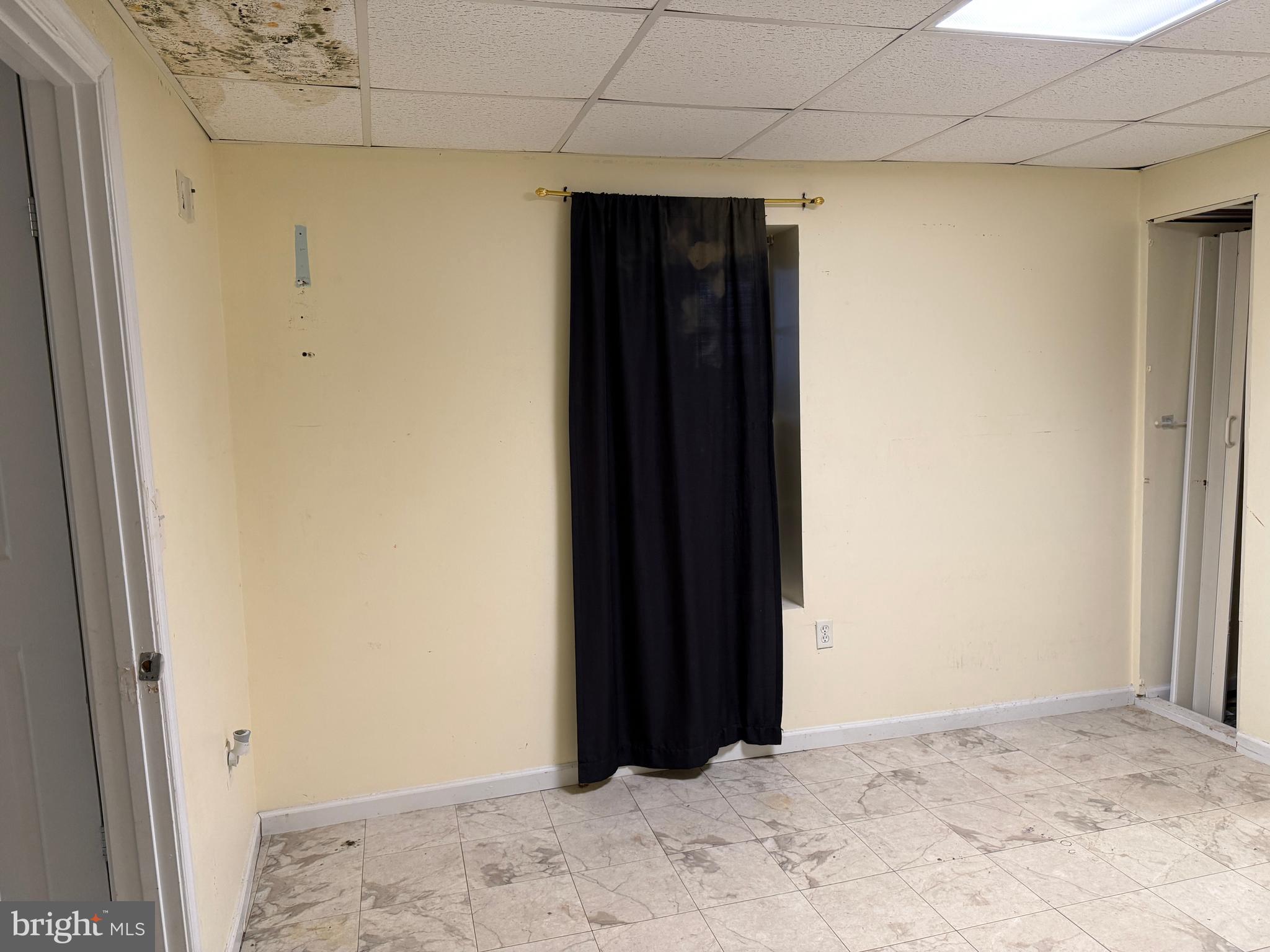 GLENN DALE ESTATES - Residential