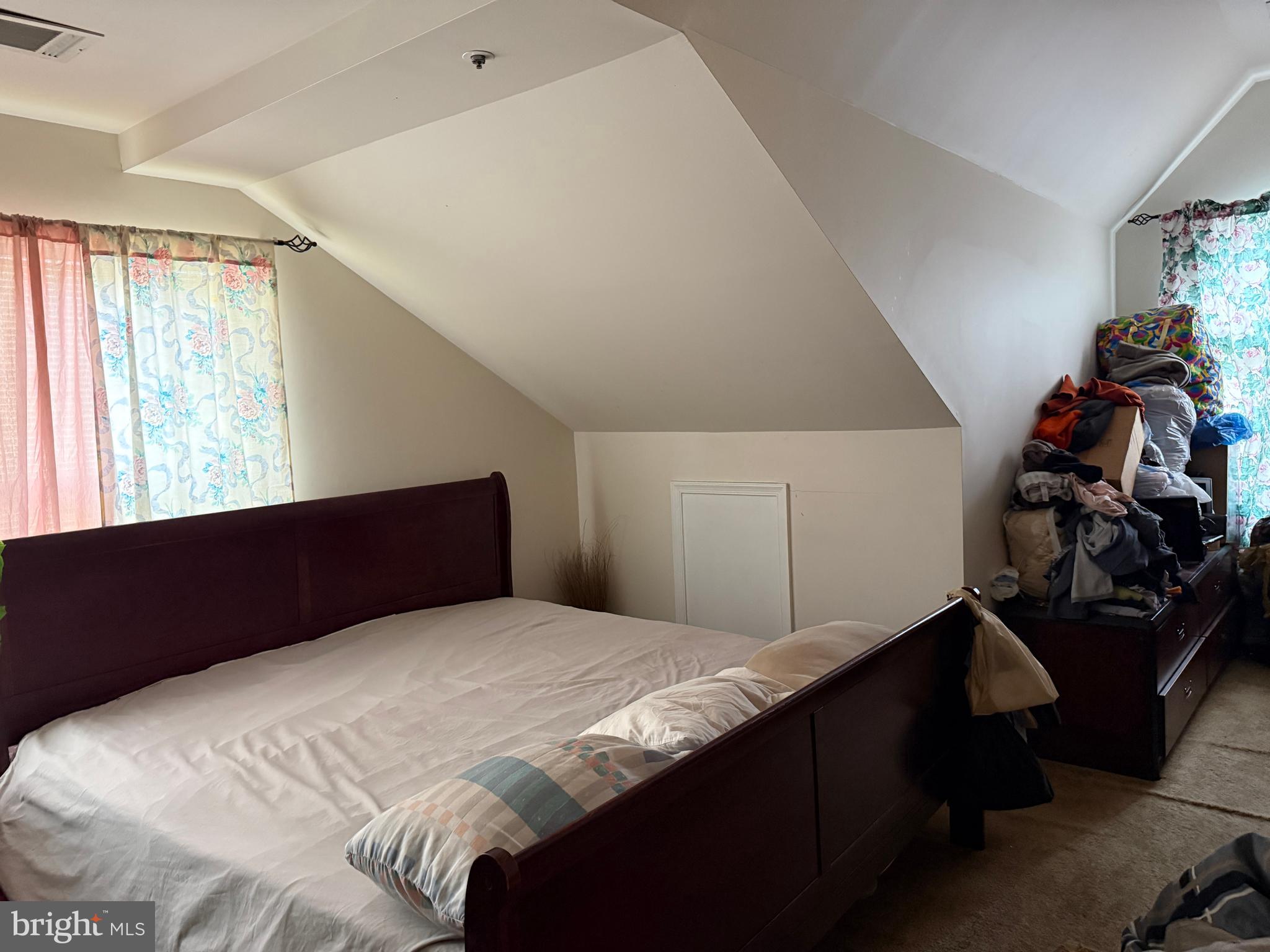 GLENN DALE ESTATES - Residential