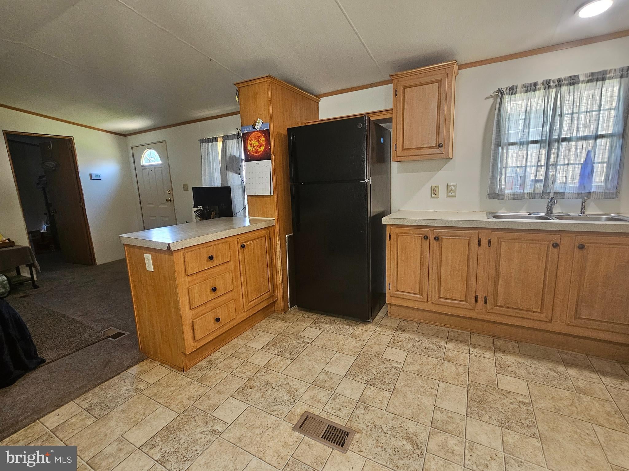 159 B LANE