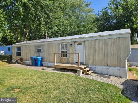 MLS: PADA2061788