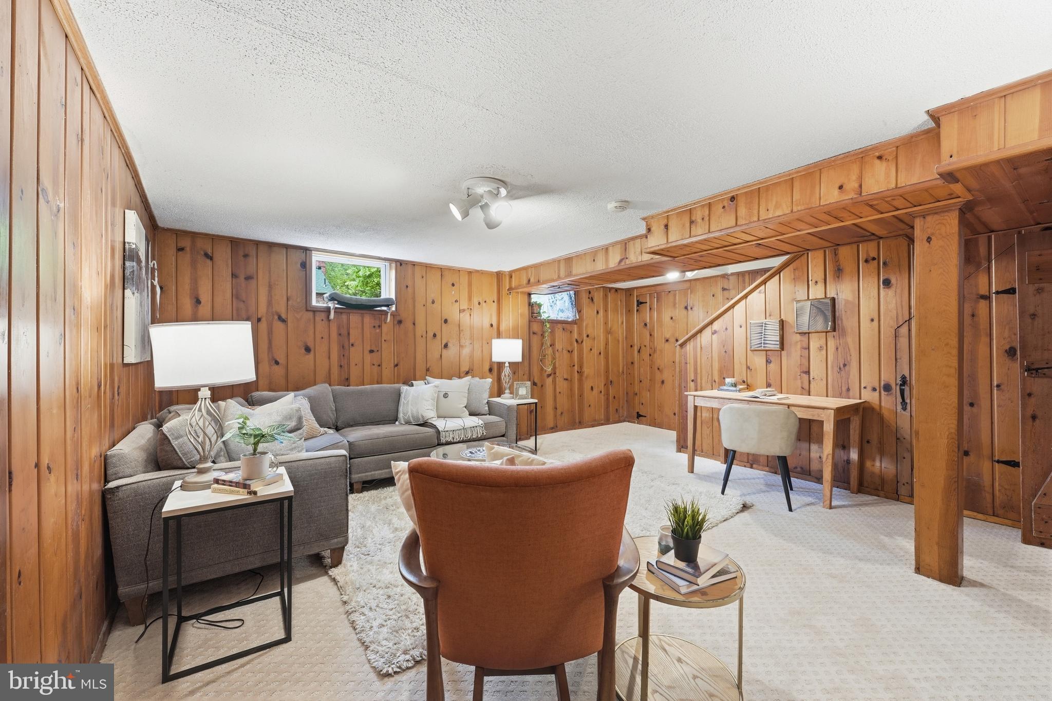 ROSEWOOD - Residential