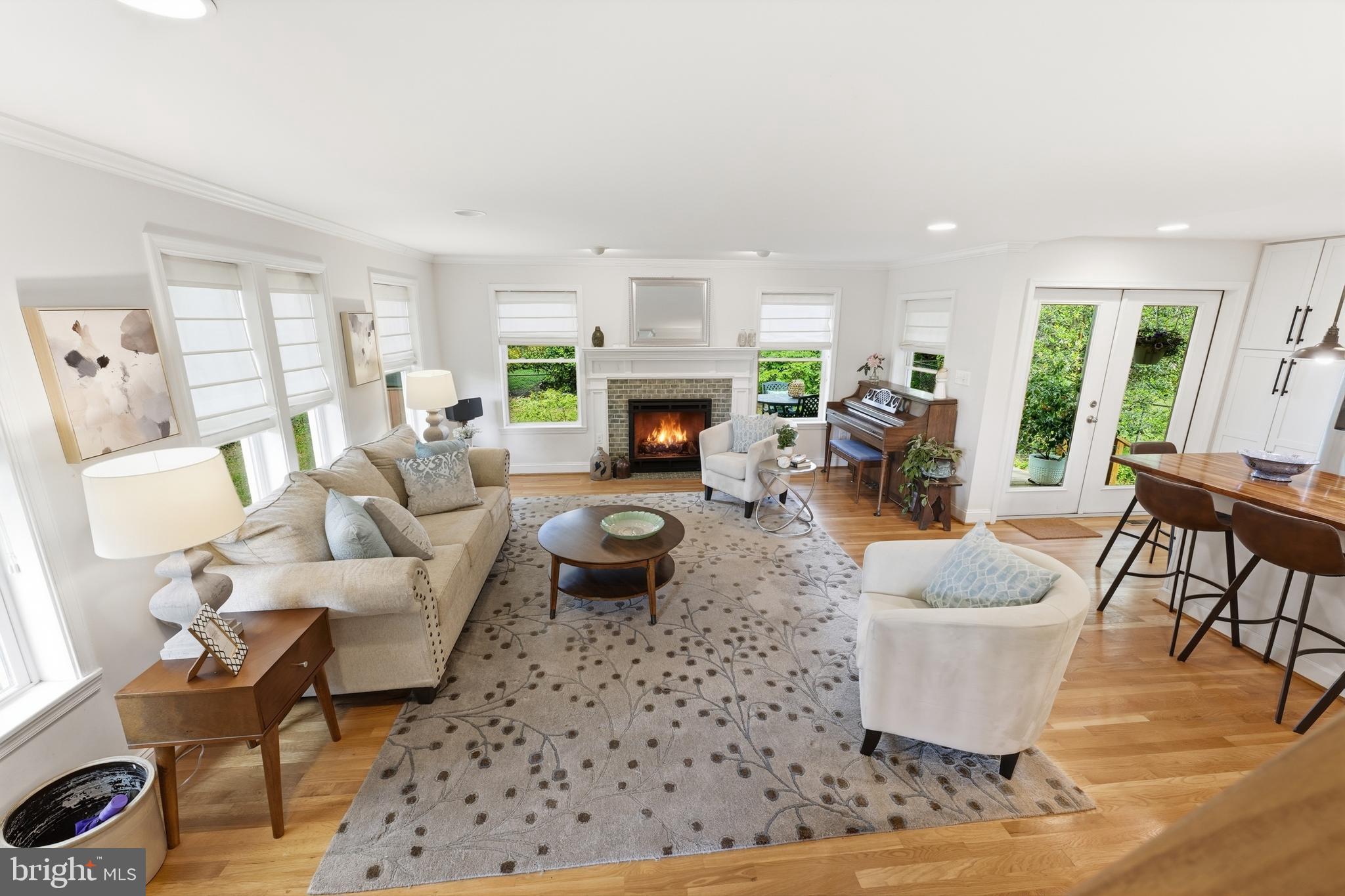 ROSEWOOD - Residential