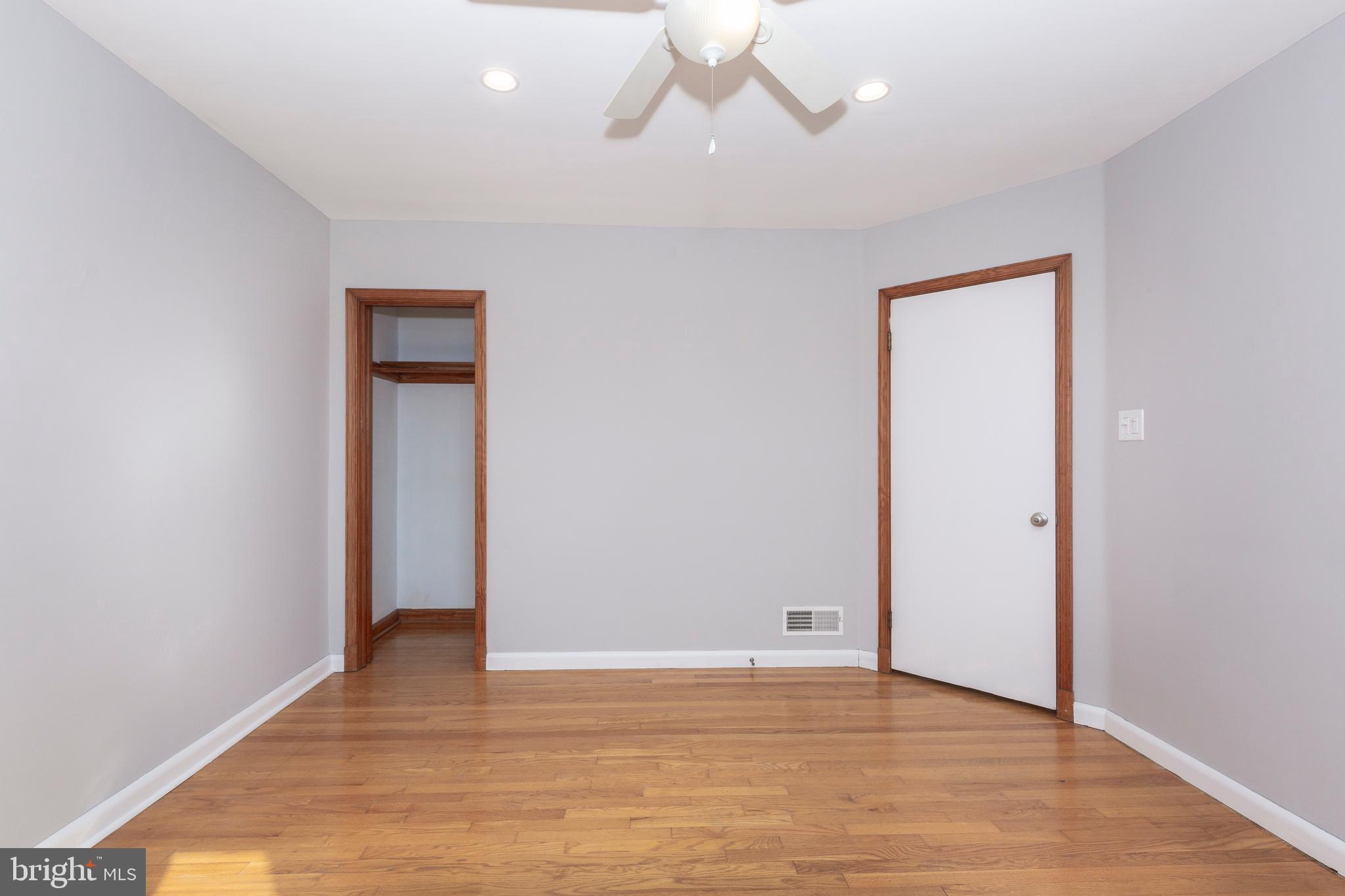 PARKVILLE - Residential