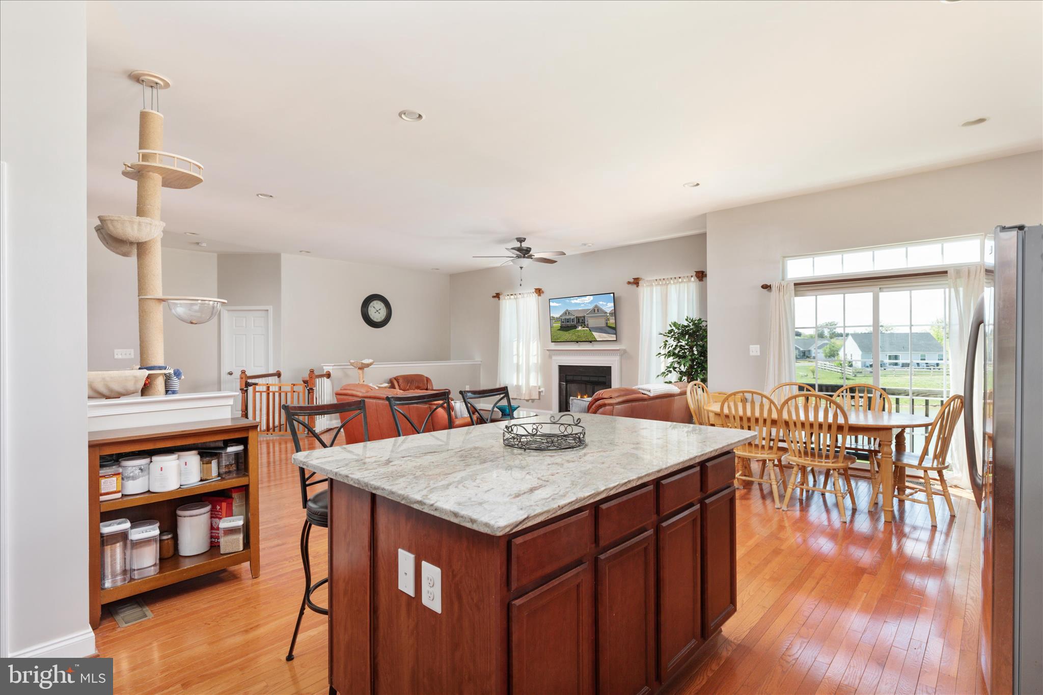 ARCADIA SPRINGS - Residential