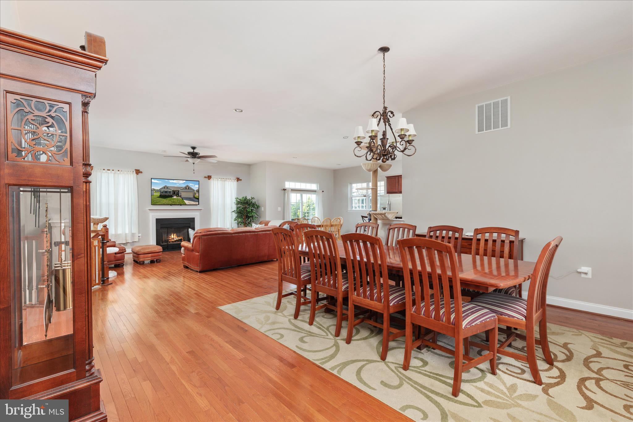 ARCADIA SPRINGS - Residential