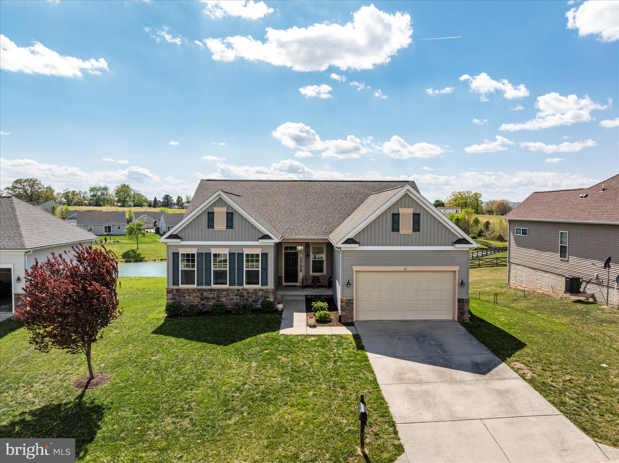 ARCADIA SPRINGS - Residential