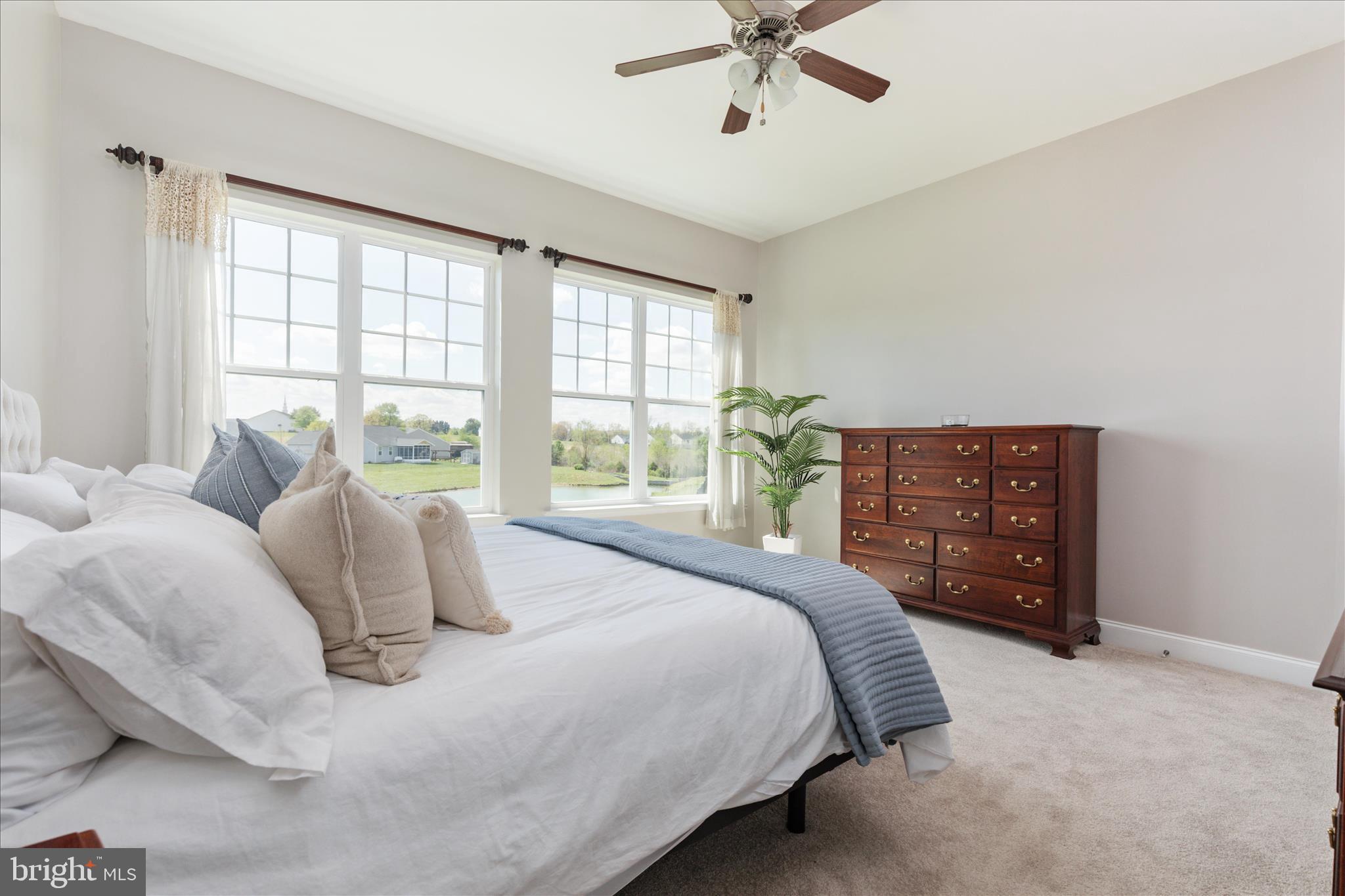 ARCADIA SPRINGS - Residential