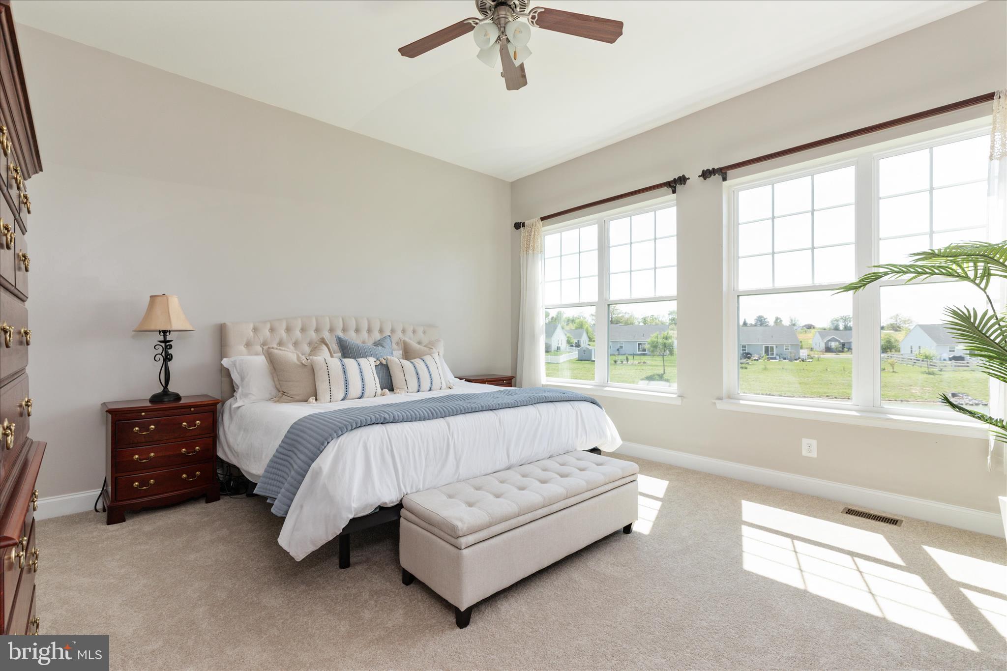 ARCADIA SPRINGS - Residential