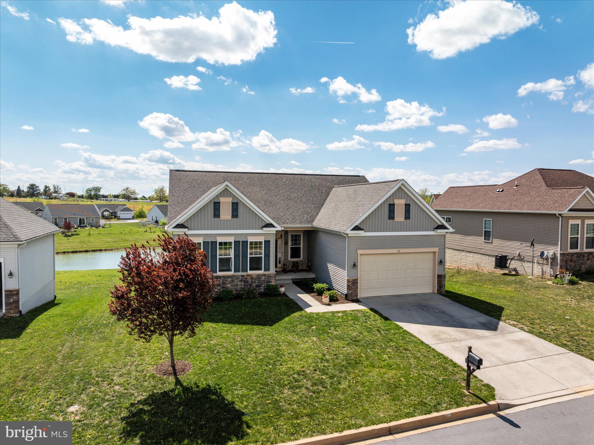 ARCADIA SPRINGS - Residential