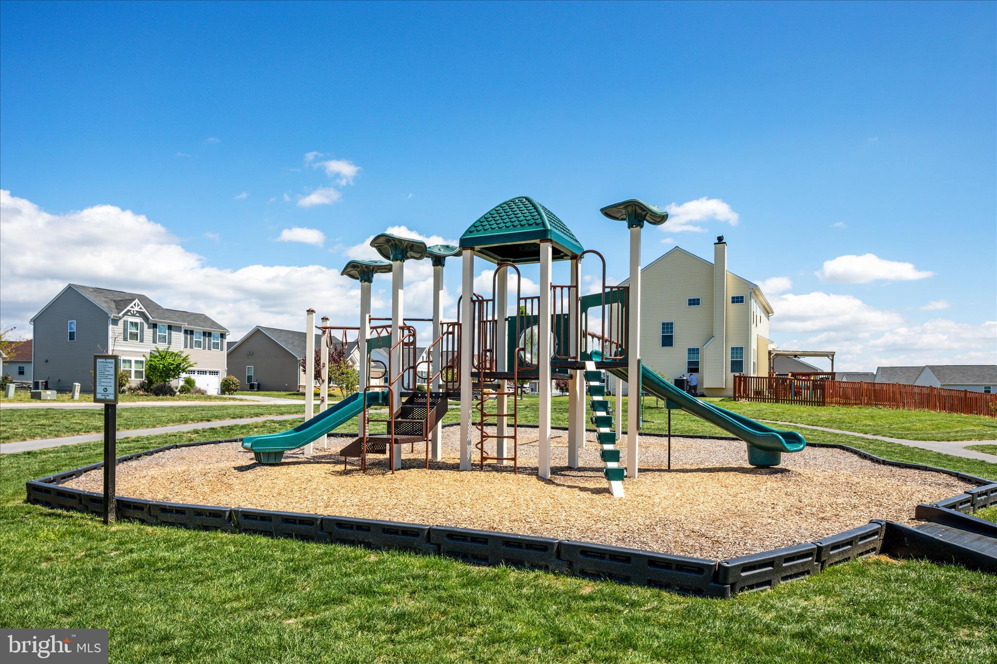 ARCADIA SPRINGS - Residential