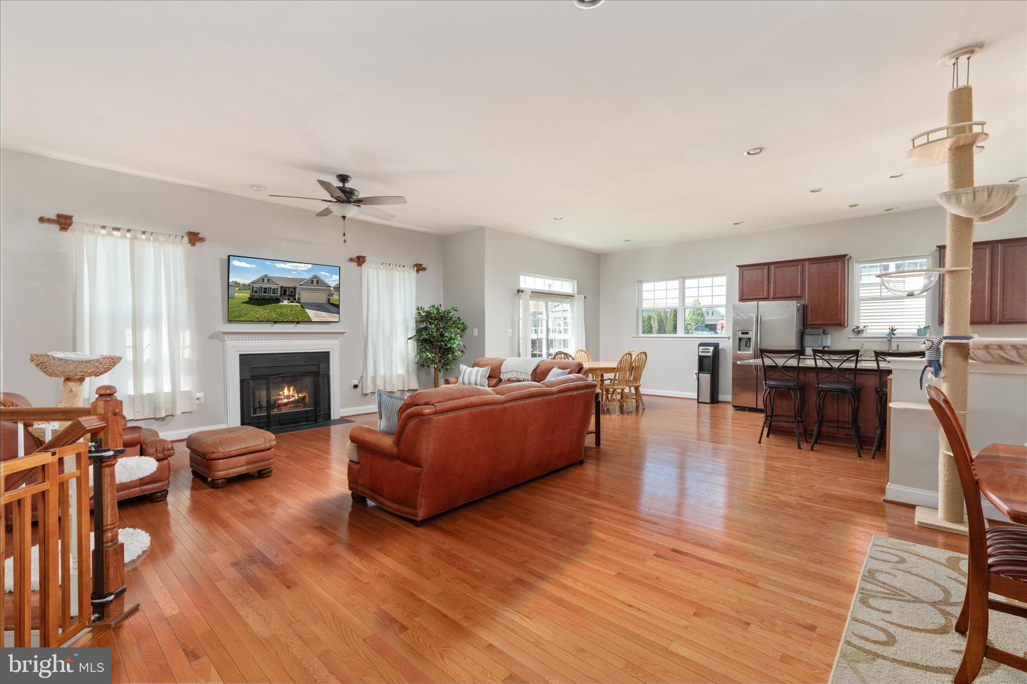 ARCADIA SPRINGS - Residential