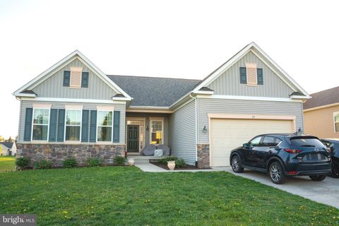 88 ALDERSHOT DRIVE MARTINSBURG WV 25405