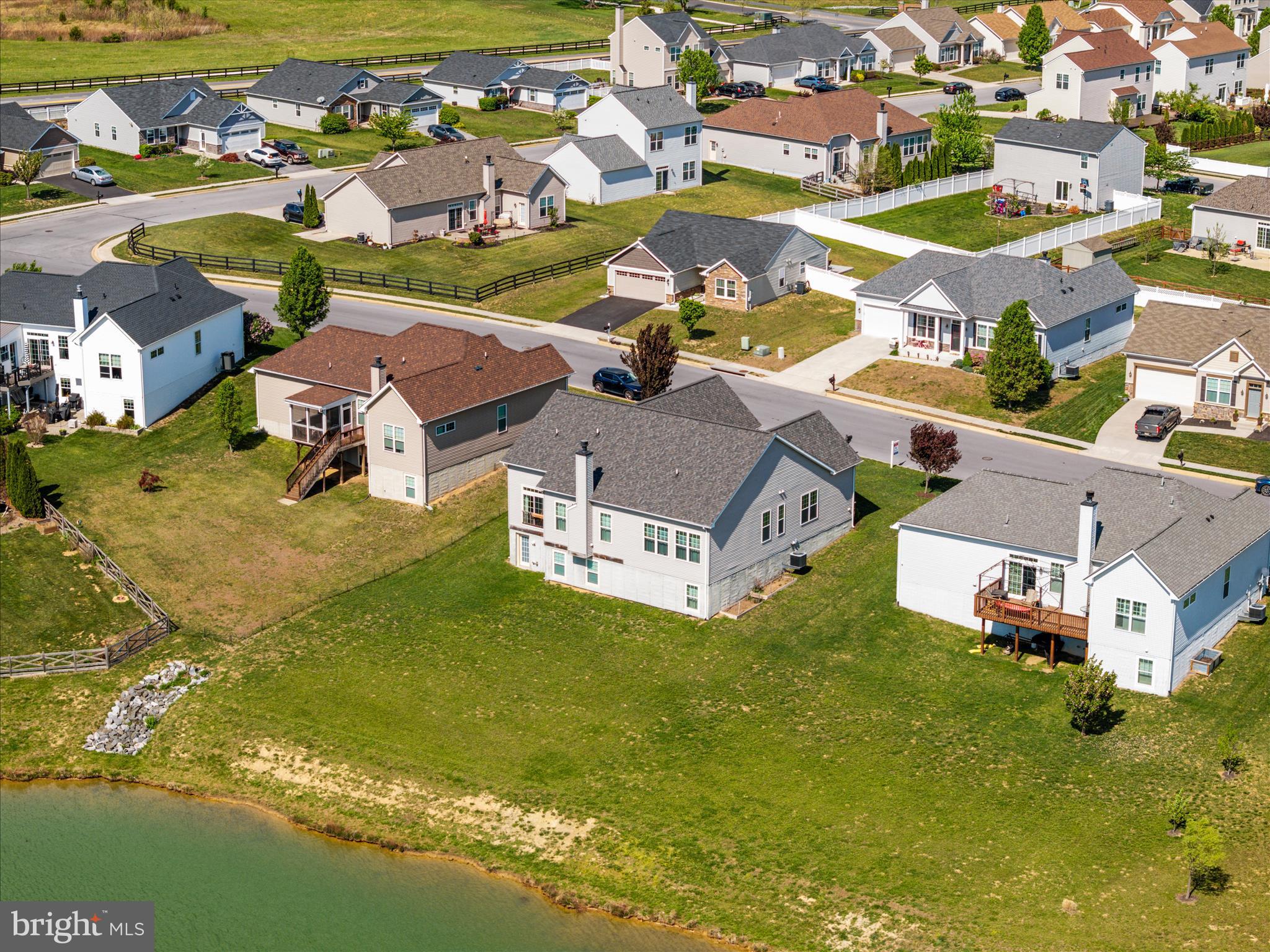 ARCADIA SPRINGS - Residential