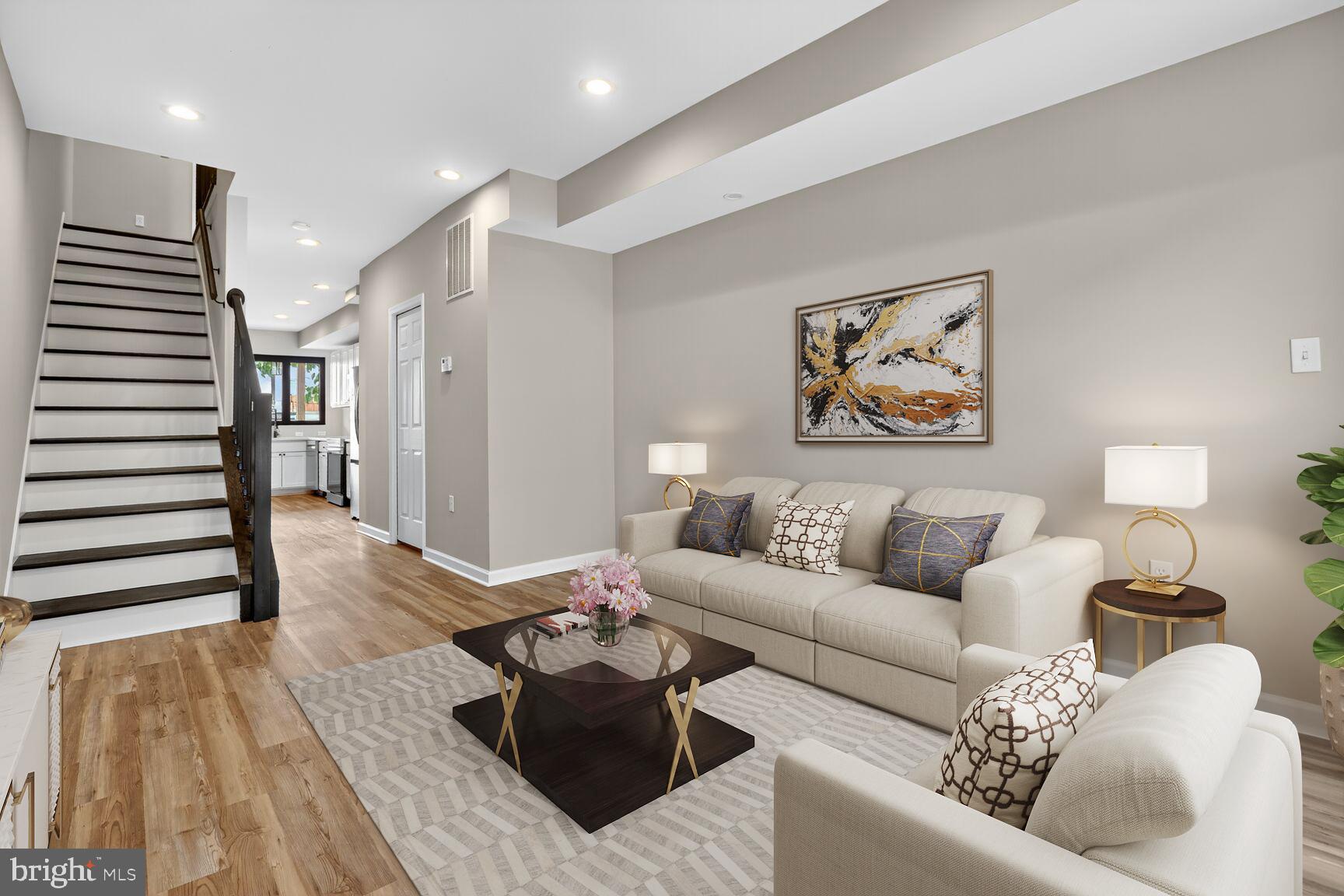 BIDDLE STREET - Residential