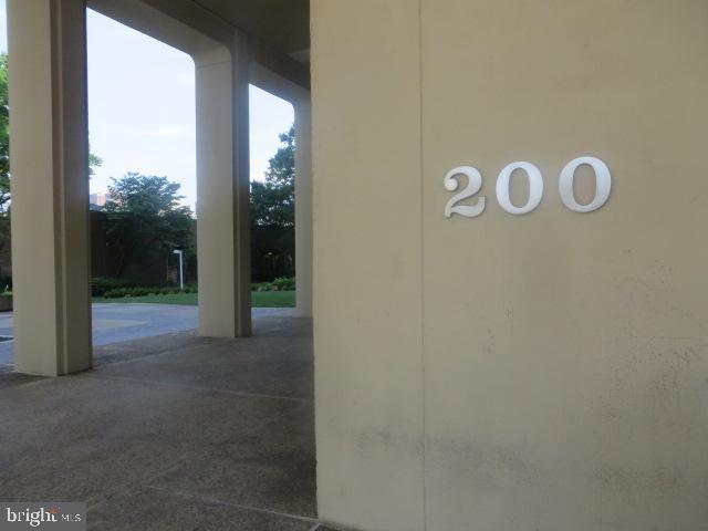 200 LOCUST STREET 8A